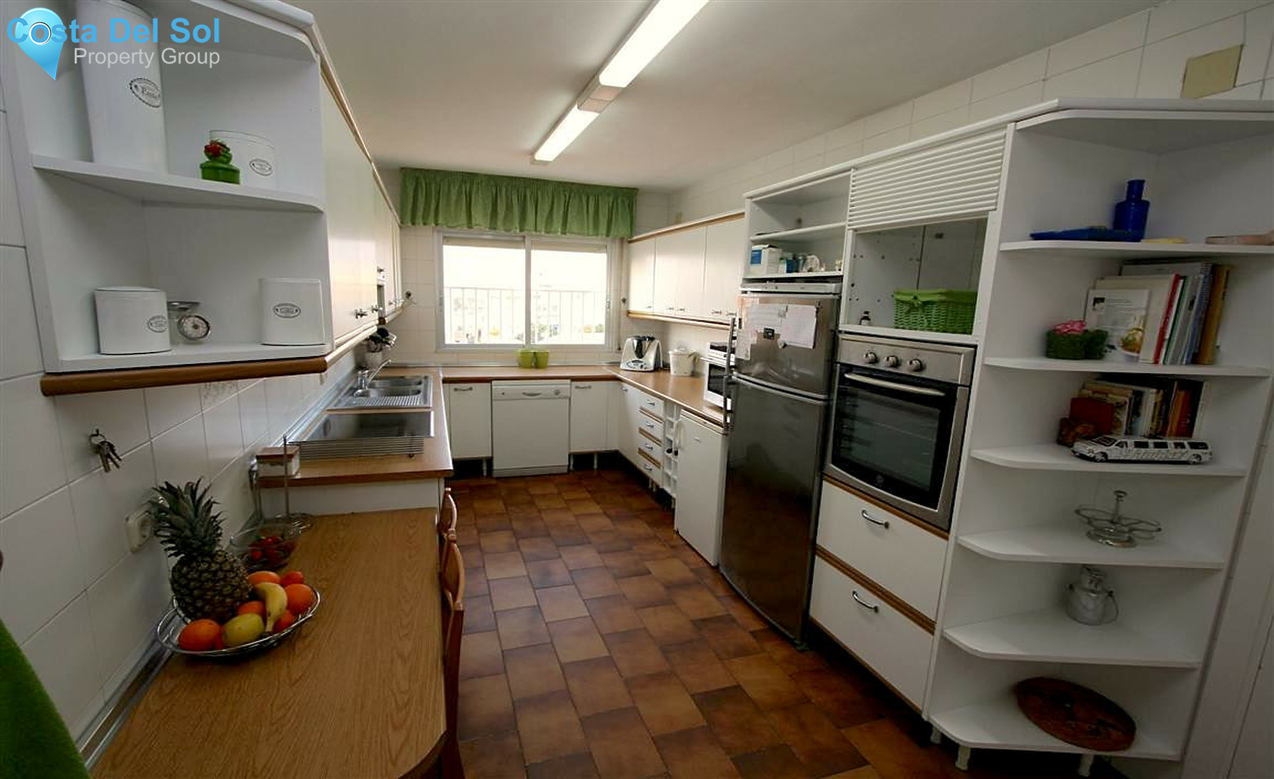 Middle Floor Apartment in Fuengirola-1382560
