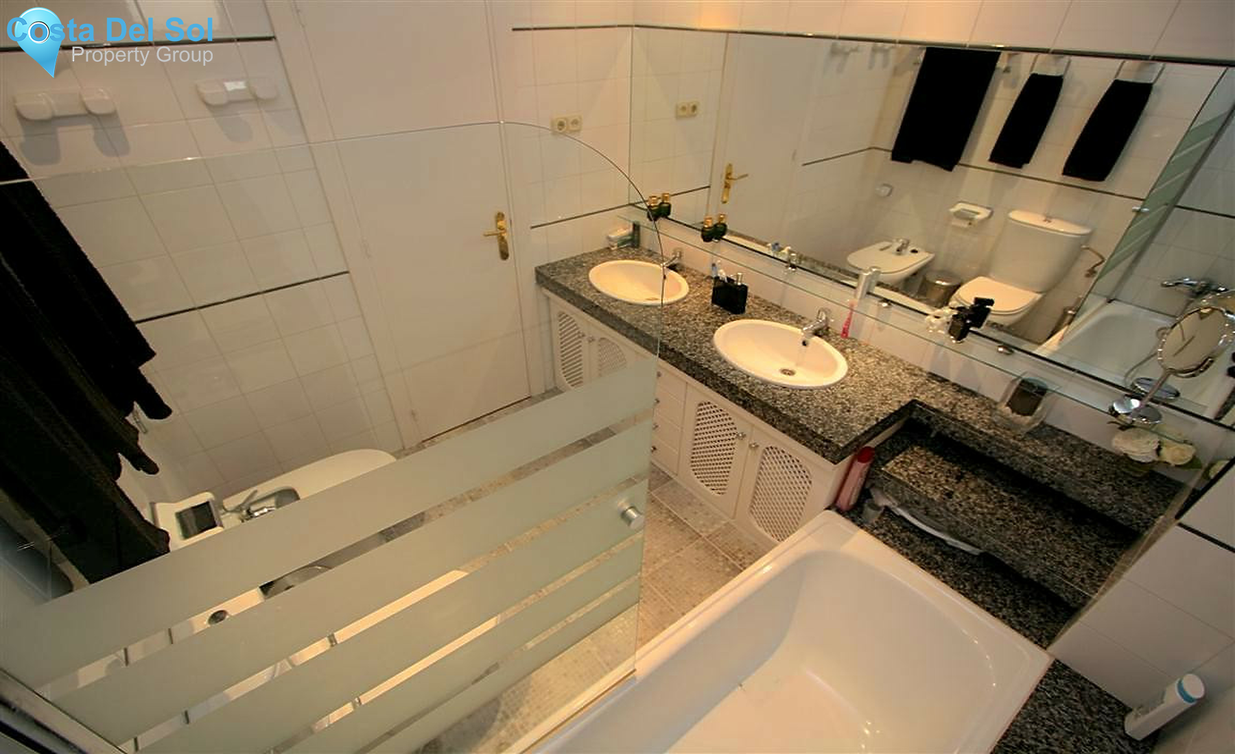 Middle Floor Apartment in Fuengirola-1382562