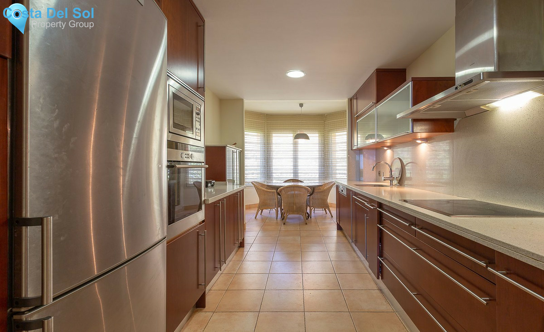 Middle Floor Apartment in Marbella-1406248