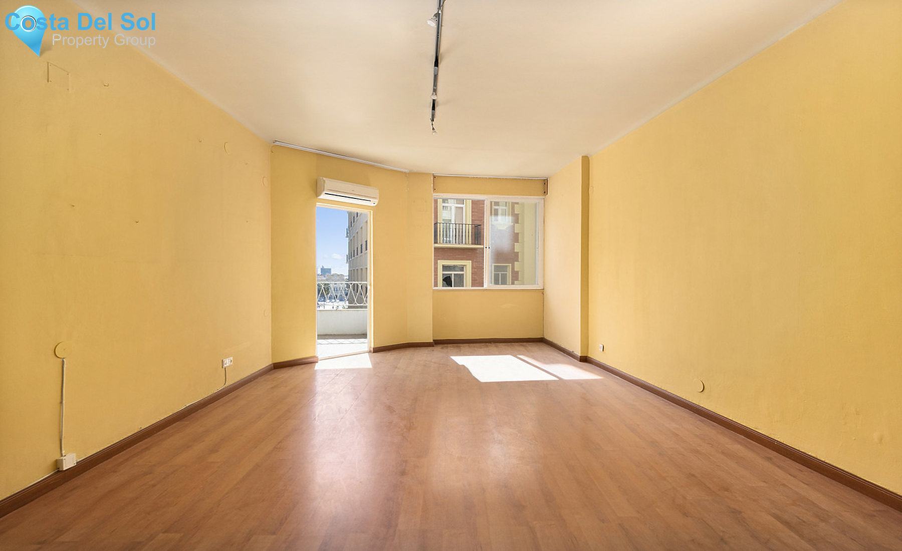 Middle Floor Apartment in Málaga-1265171