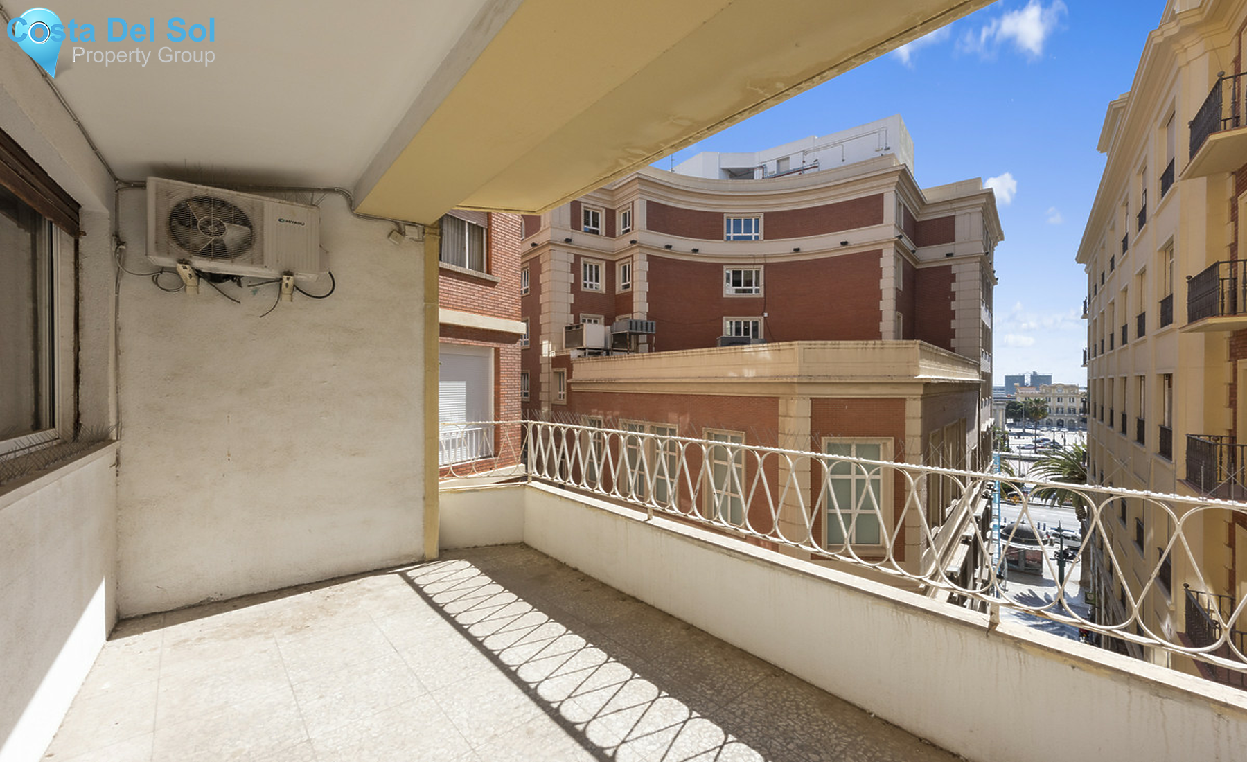 Middle Floor Apartment in Málaga-1265161