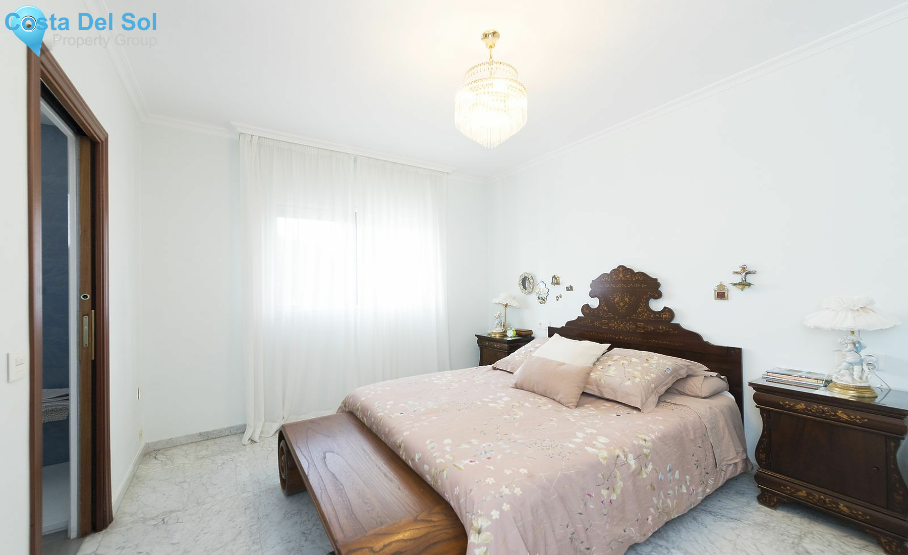 Middle Floor Apartment in Málaga-1153731
