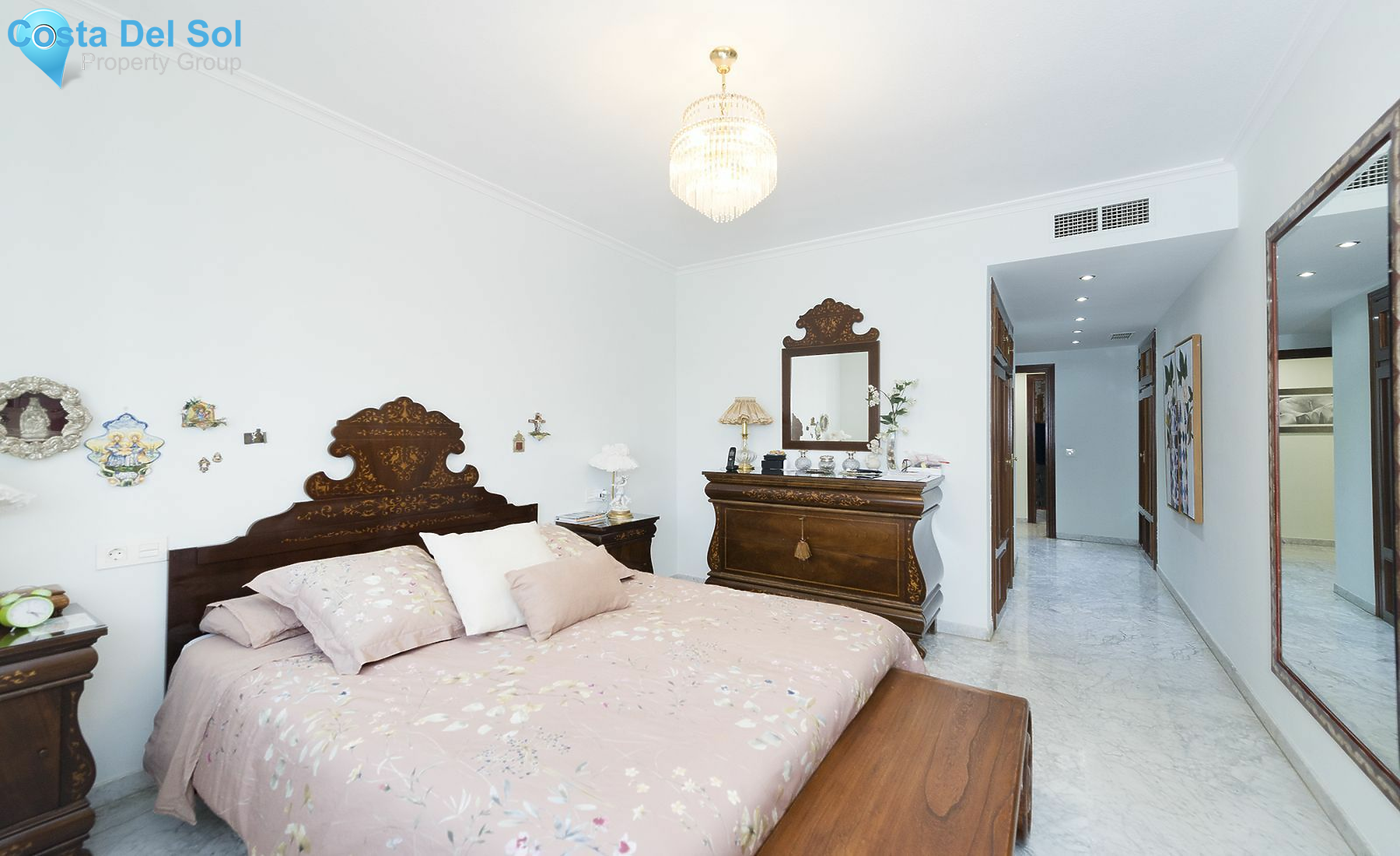 Middle Floor Apartment in Málaga-1153732