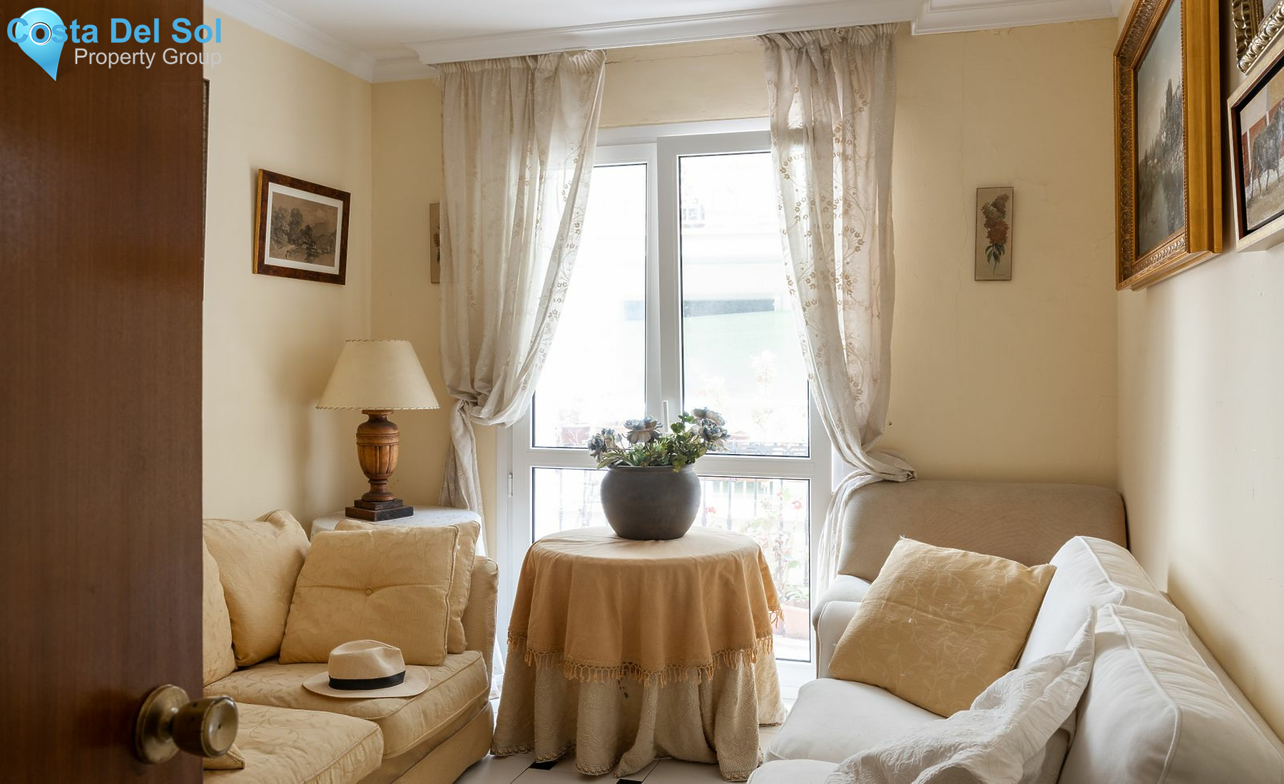 Middle Floor Apartment in Málaga-1174981