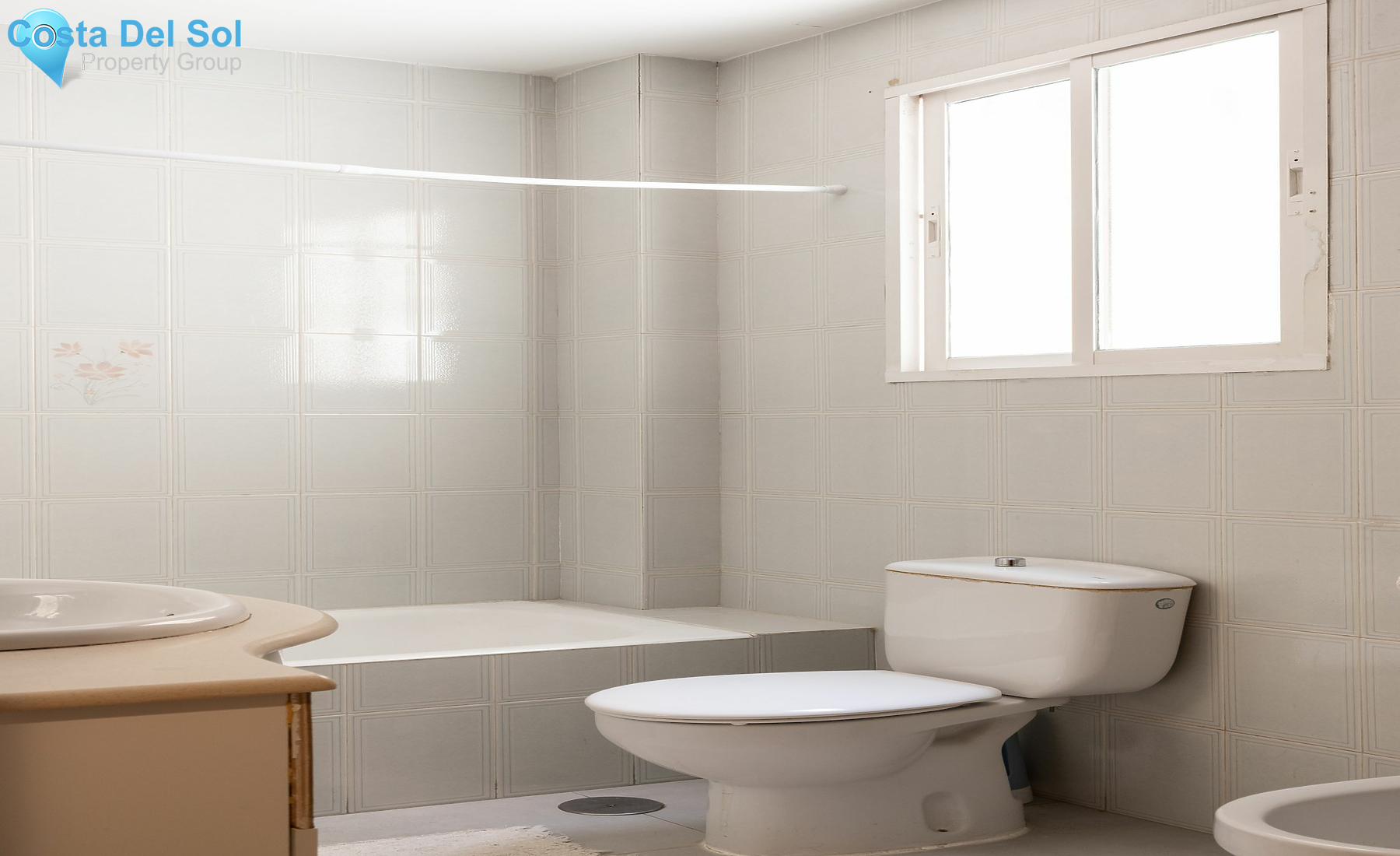 Middle Floor Apartment in Málaga-1174983