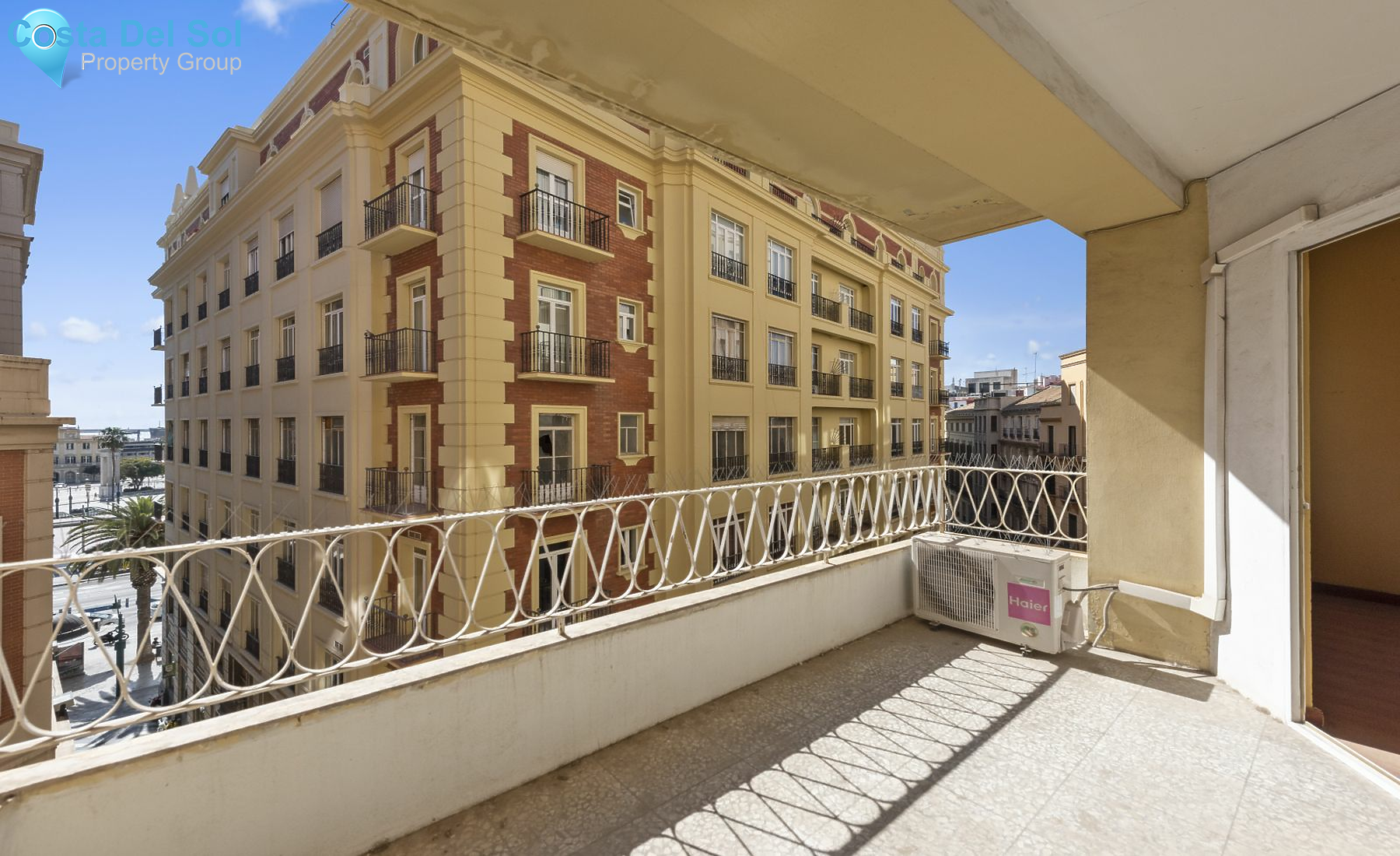 Middle Floor Apartment in Málaga-1177226