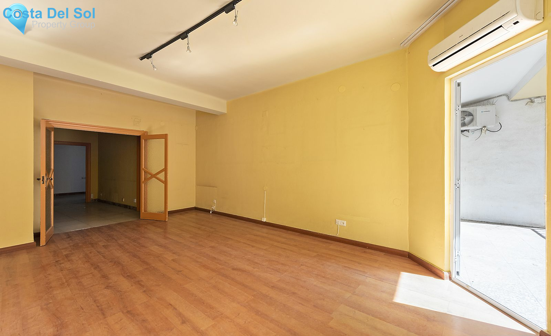 Middle Floor Apartment in Málaga-1177230