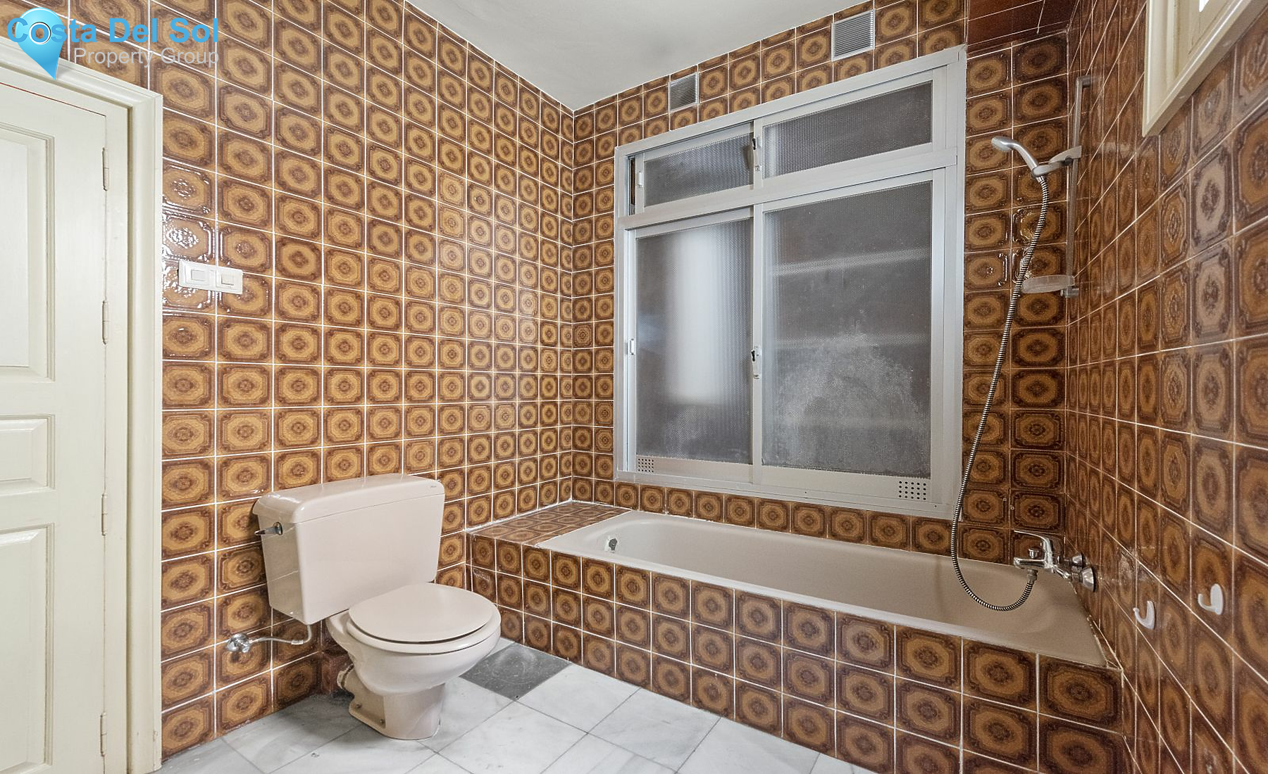 Middle Floor Apartment in Málaga-1177223