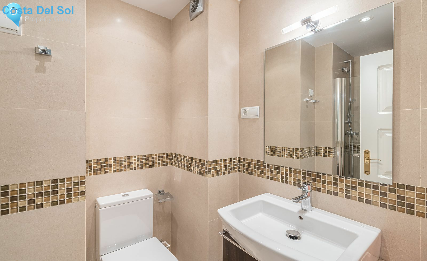 Middle Floor Apartment in Málaga-1516519