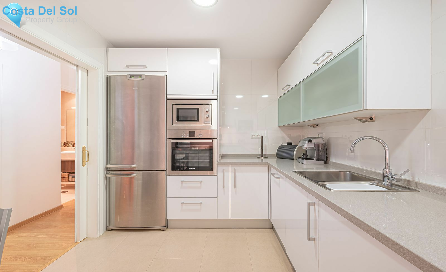 Middle Floor Apartment in Málaga-1516521