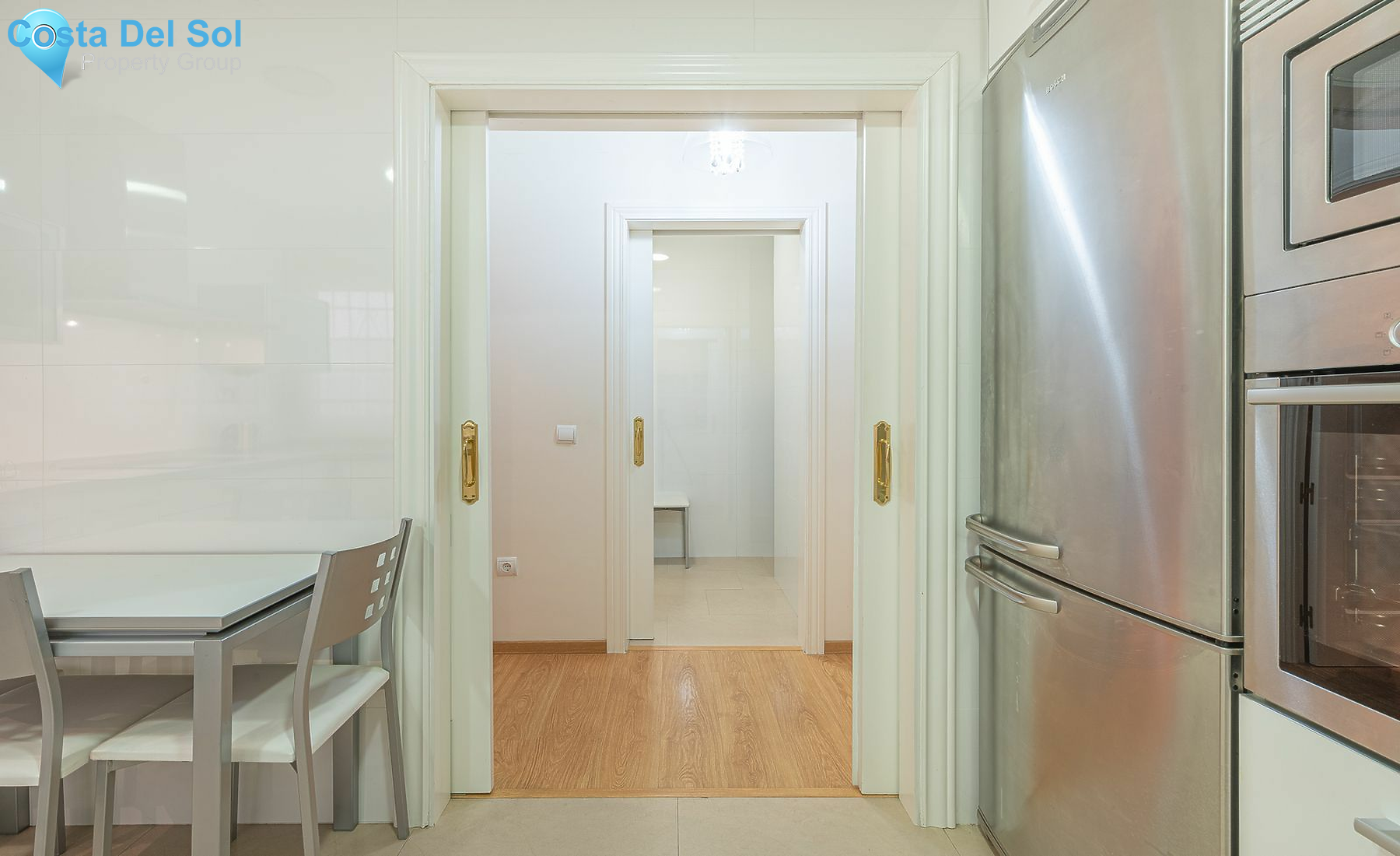 Middle Floor Apartment in Málaga-1516522