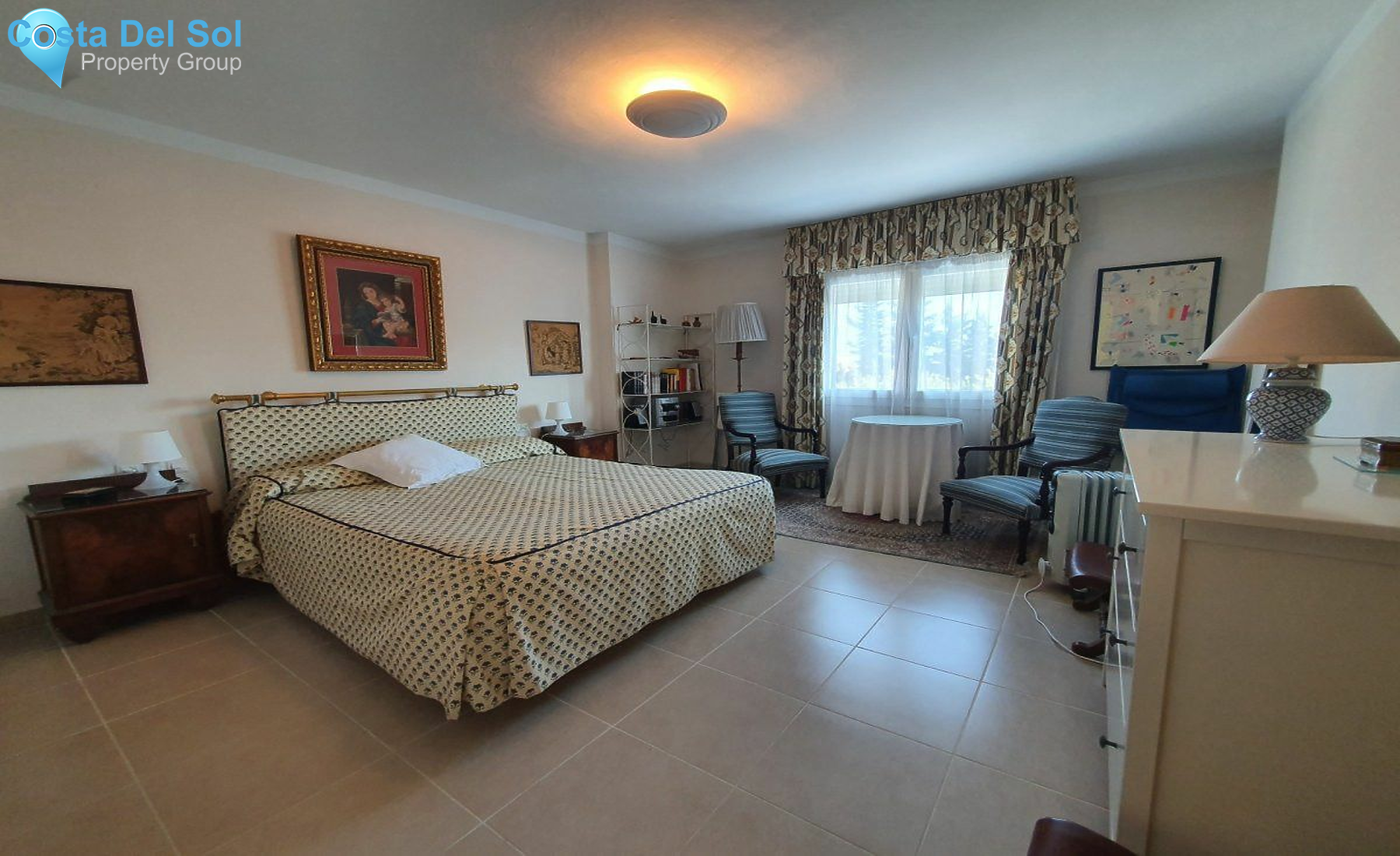 Middle Floor Apartment in Nueva Andalucía-1206673