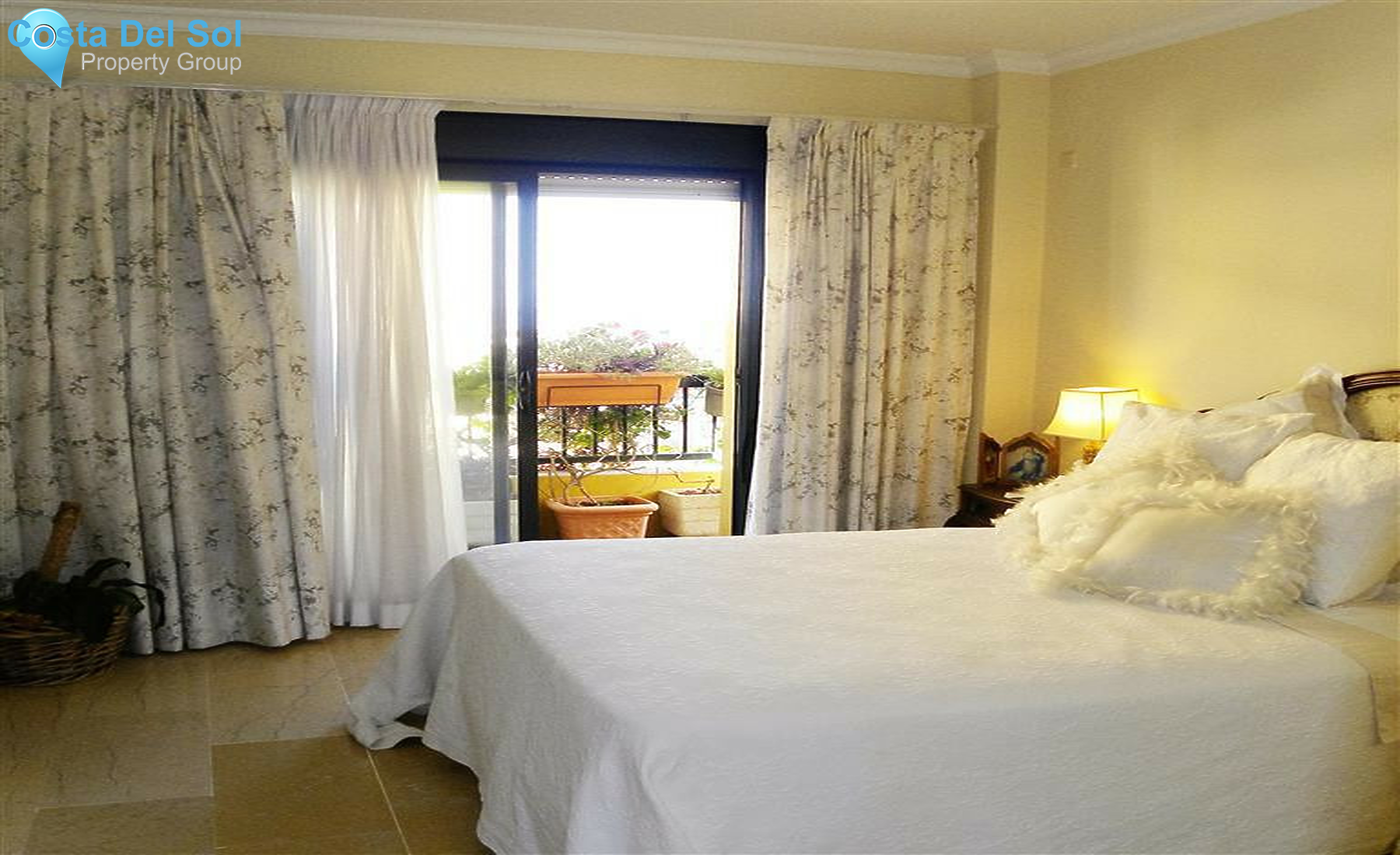 Middle Floor Apartment in San Pedro de Alcántara-1415098