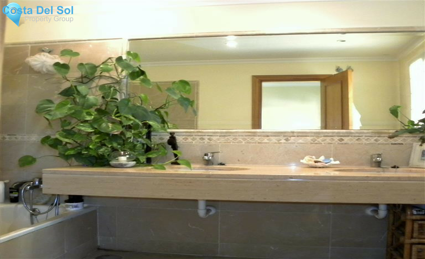 Middle Floor Apartment in San Pedro de Alcántara-1415099