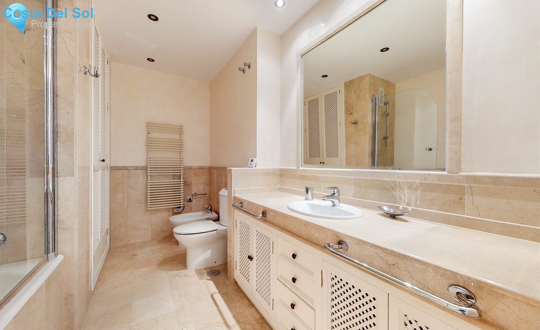 Middle Floor Apartment in San Pedro de Alcántara-1213316