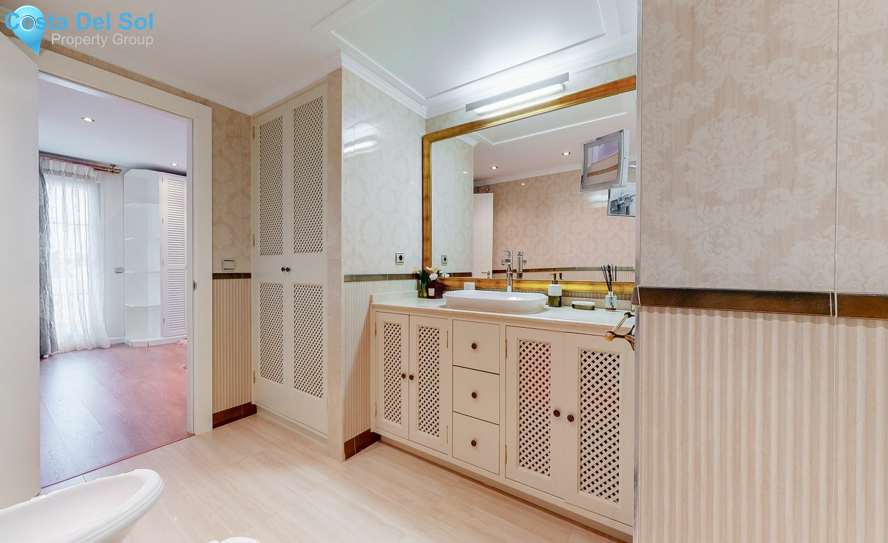 Middle Floor Apartment in San Pedro de Alcántara-1213318