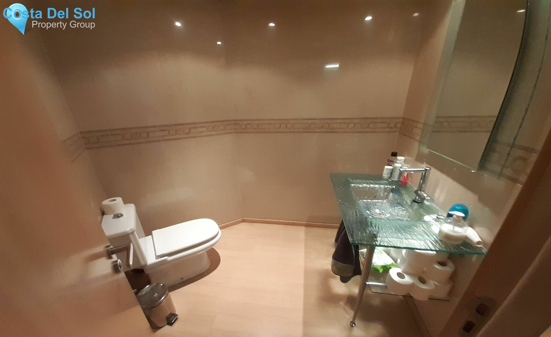 Office in Marbella-1429906