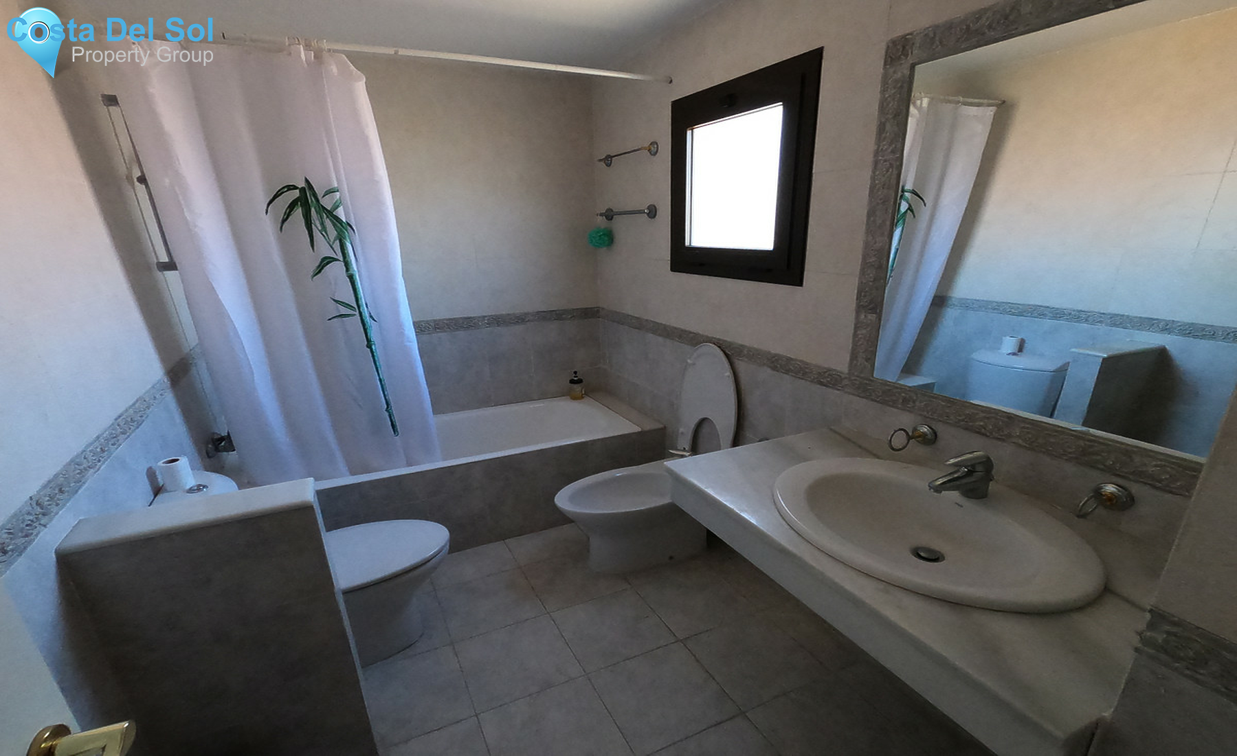 Penthouse in Hacienda del Sol-1380981