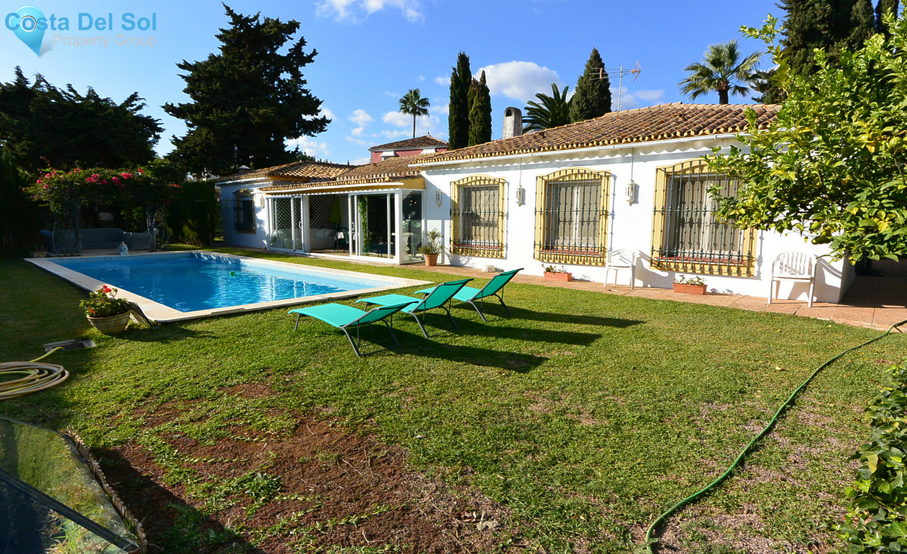 Residential Plot in Marbella-1327423