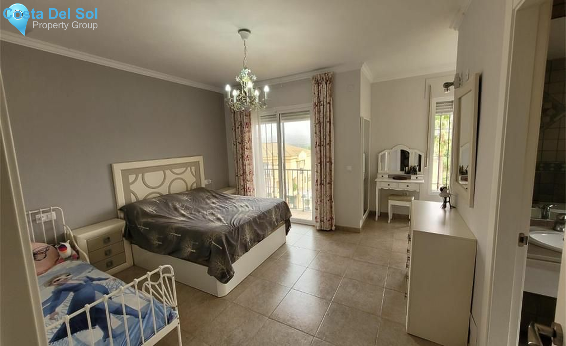 Semi-Detached House in Alhaurín de la Torre-1492335