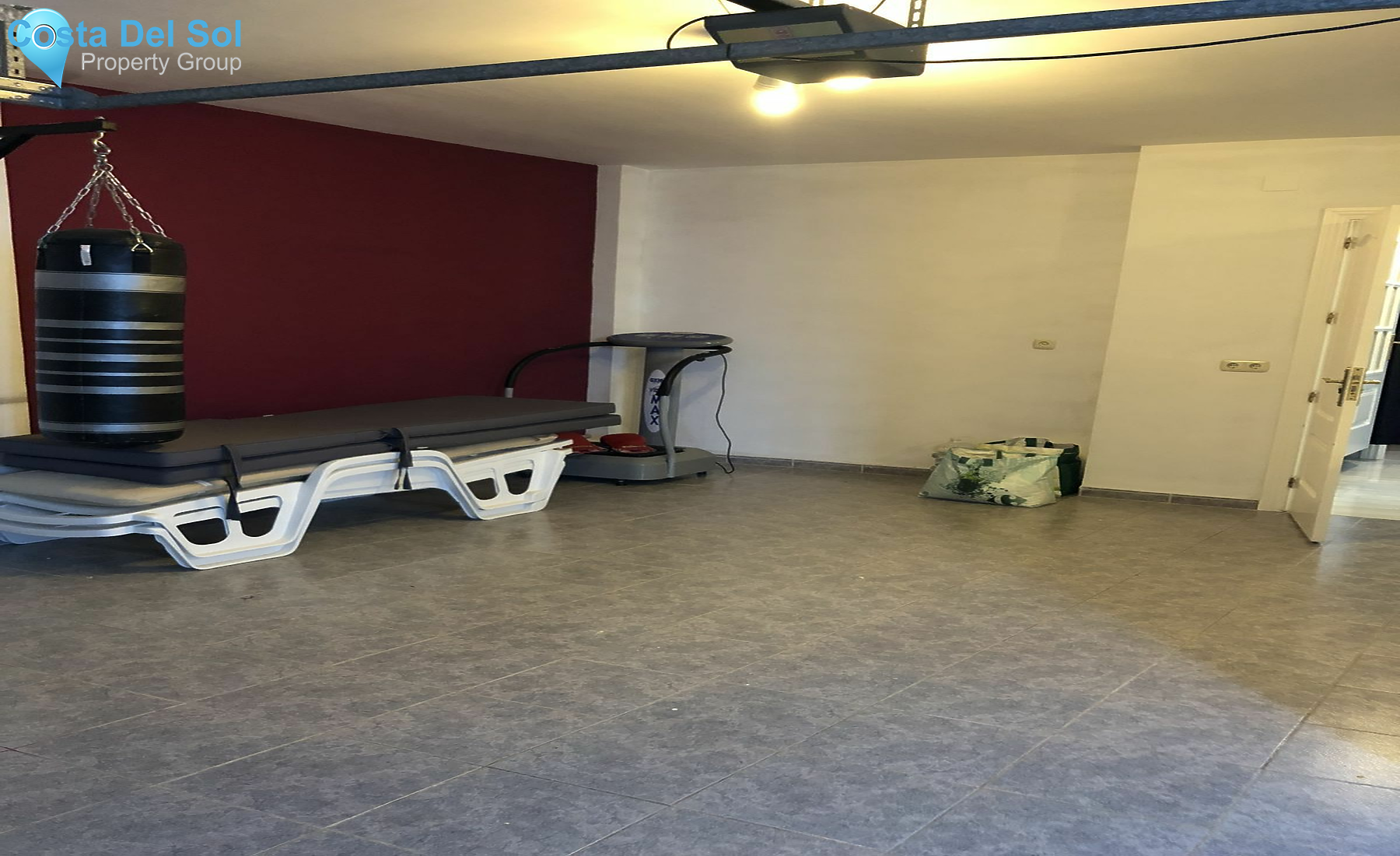 Semi-Detached House in Alhaurín de la Torre-1514000