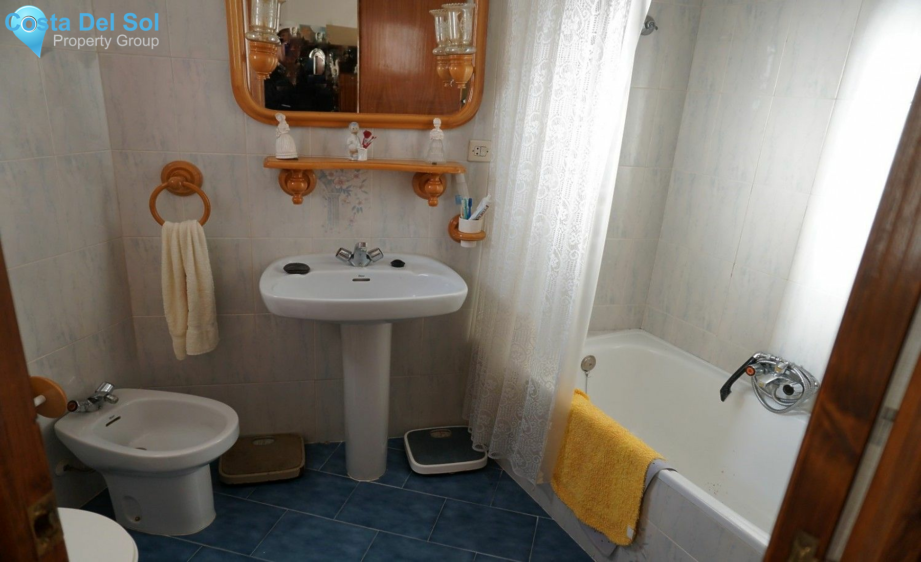 Semi-Detached House in Benamocarra-1465077