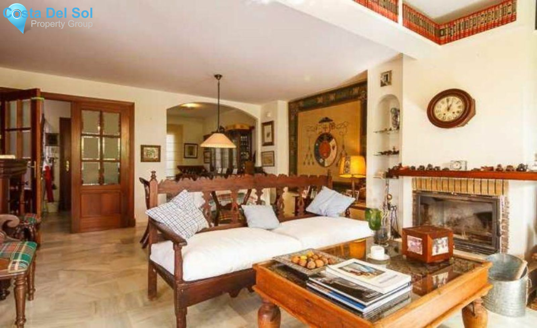 Semi-Detached House in Elviria-1213168