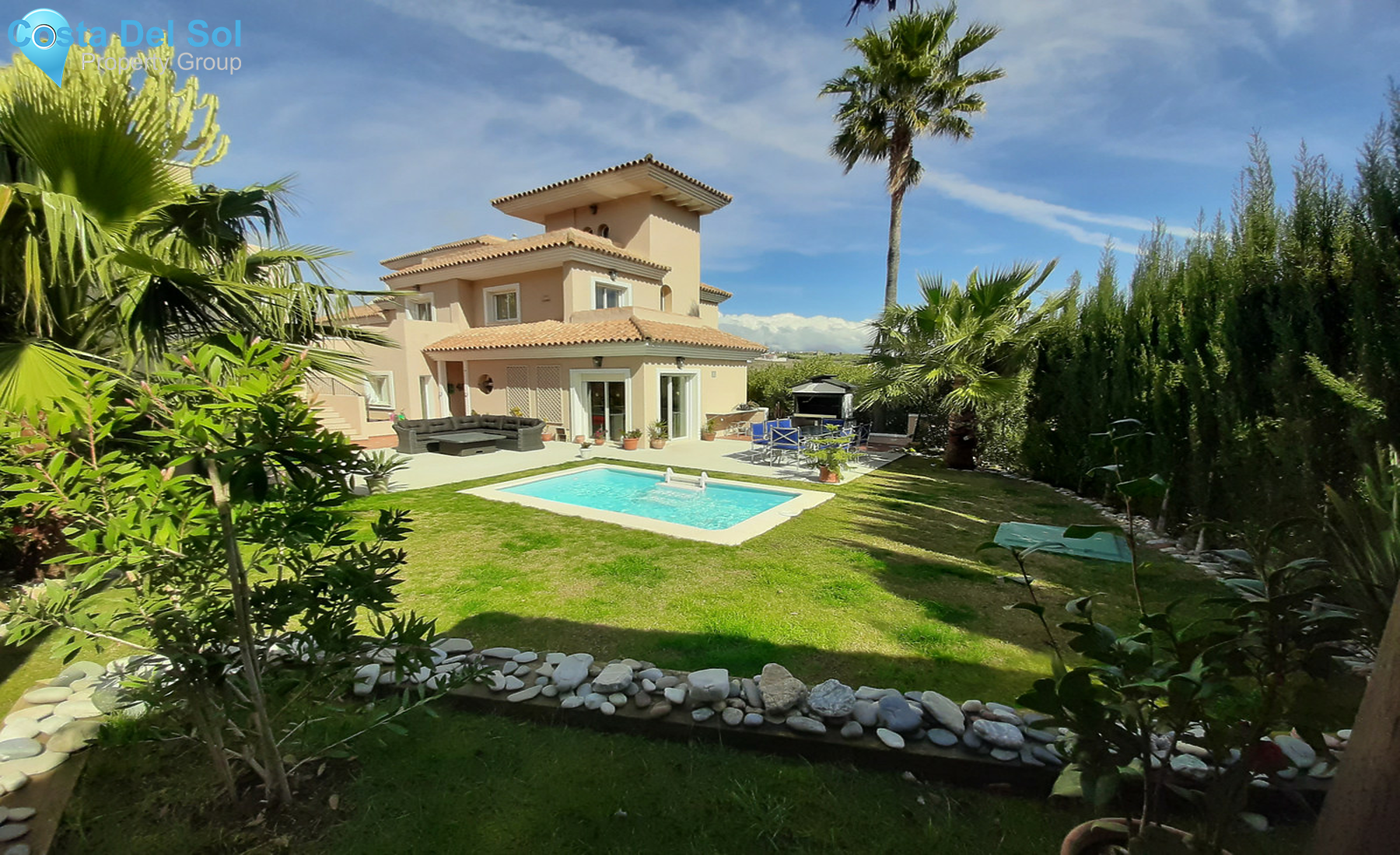 Semi-Detached House in La Duquesa-1253269