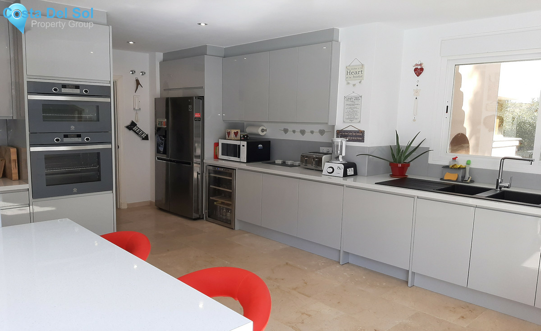 Semi-Detached House in La Duquesa-1253281