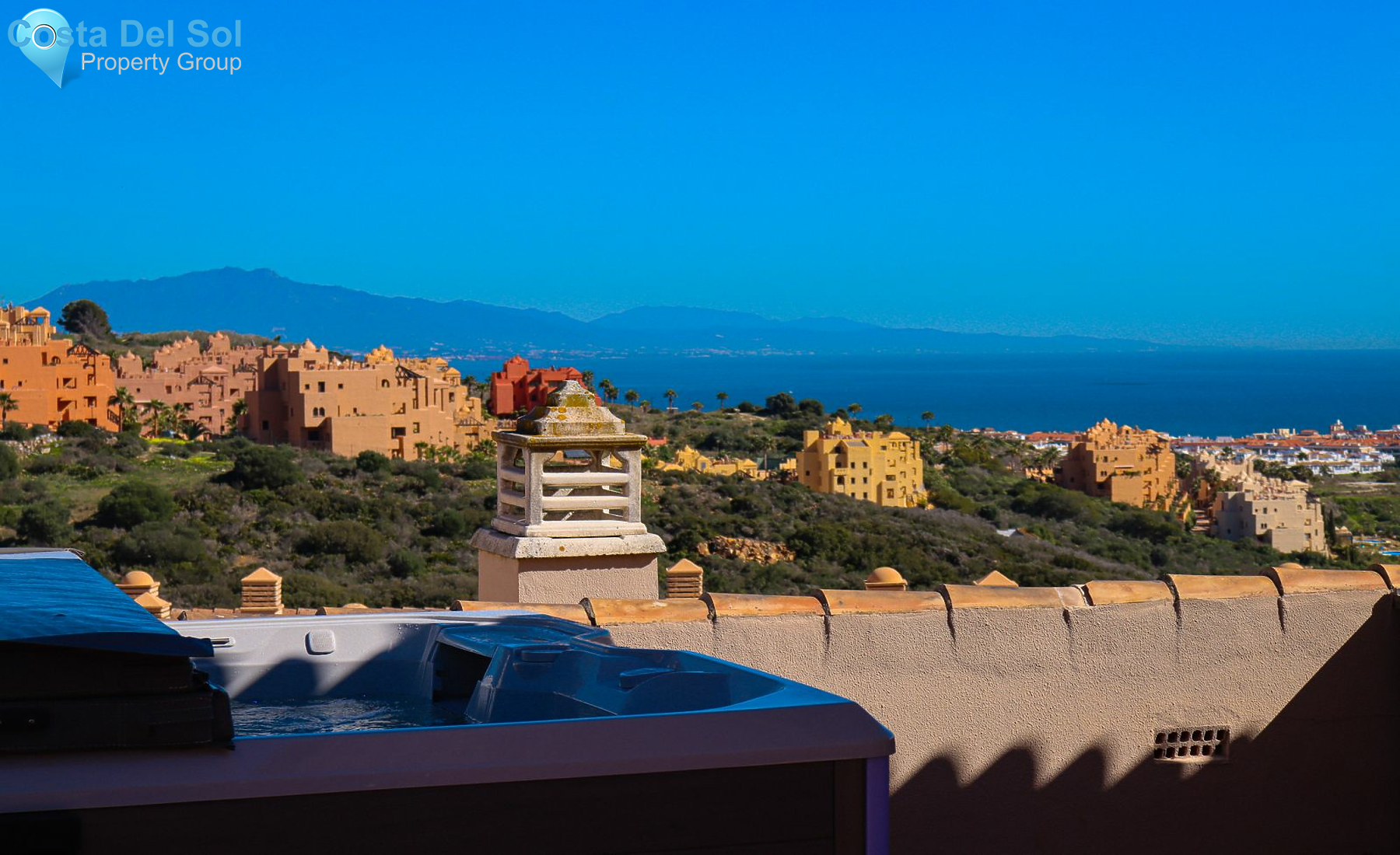 Semi-Detached House in La Duquesa-1152647