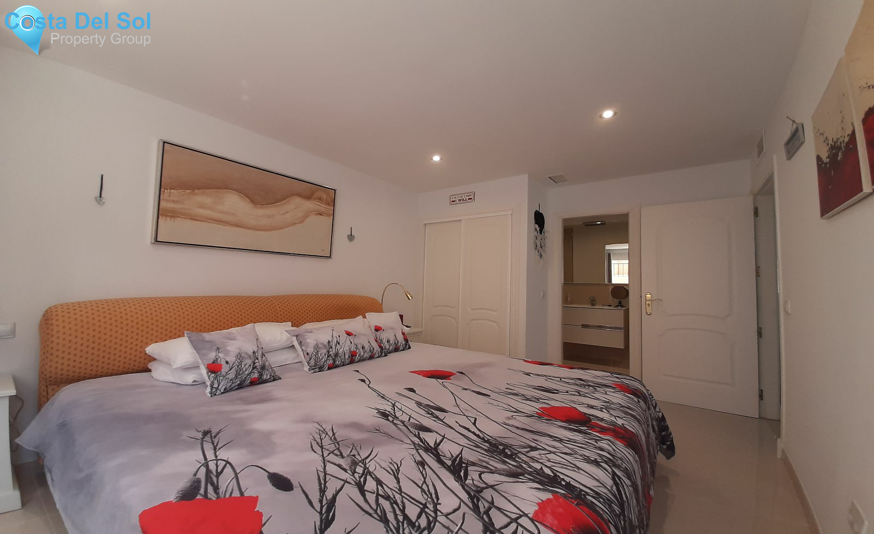 Semi-Detached House in La Duquesa-1152650