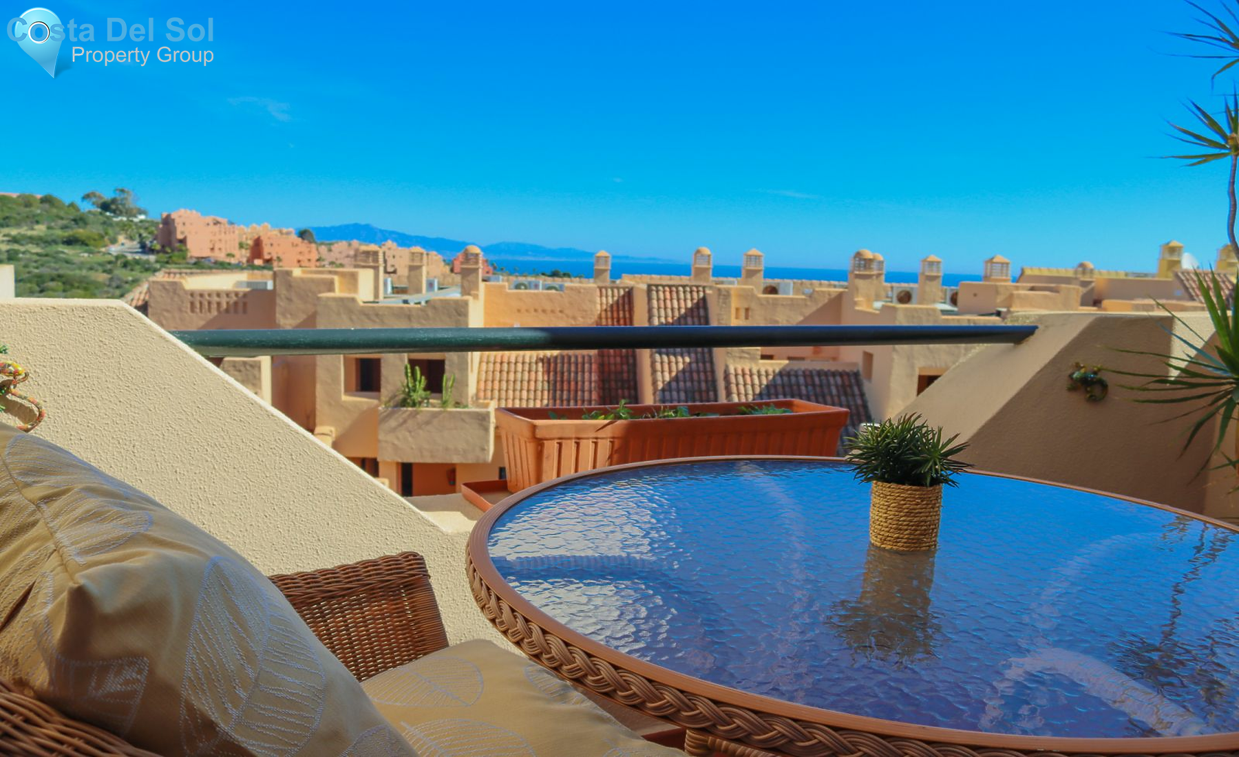 Semi-Detached House in La Duquesa-1152634