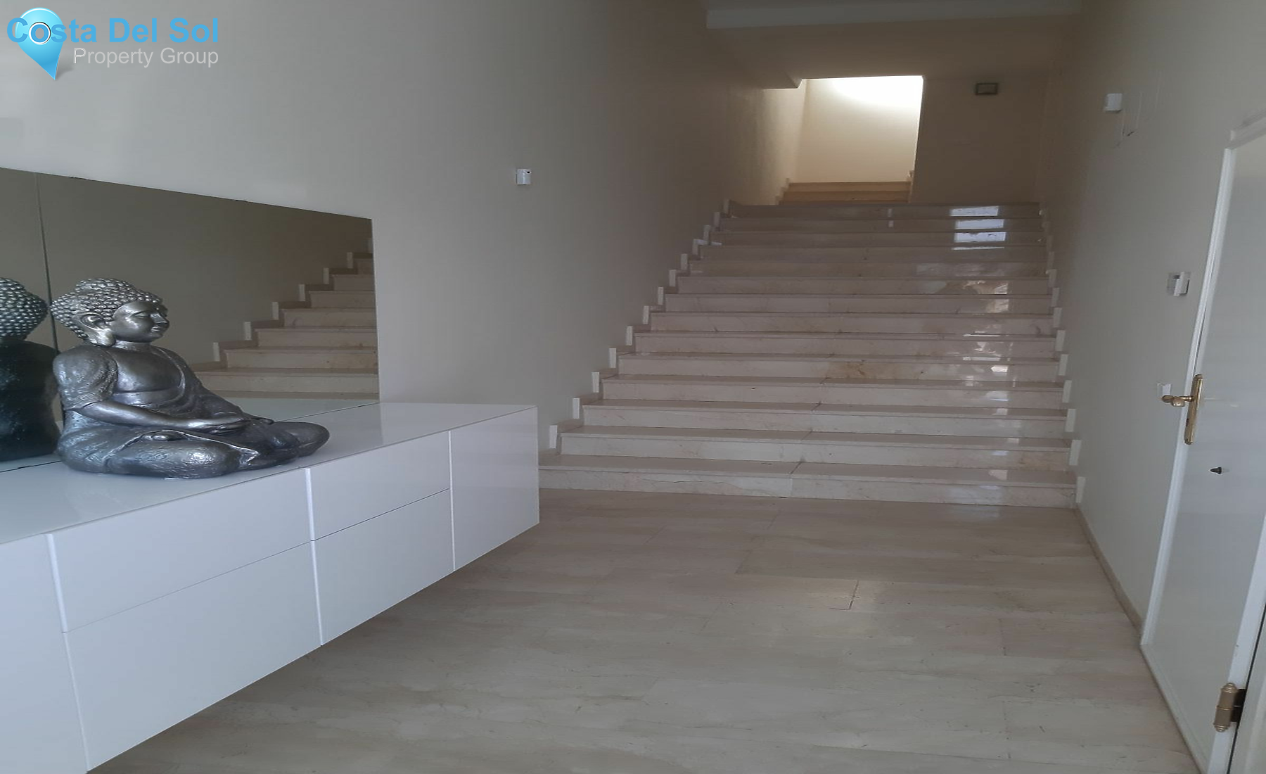 Semi-Detached House in Limonar-1179020