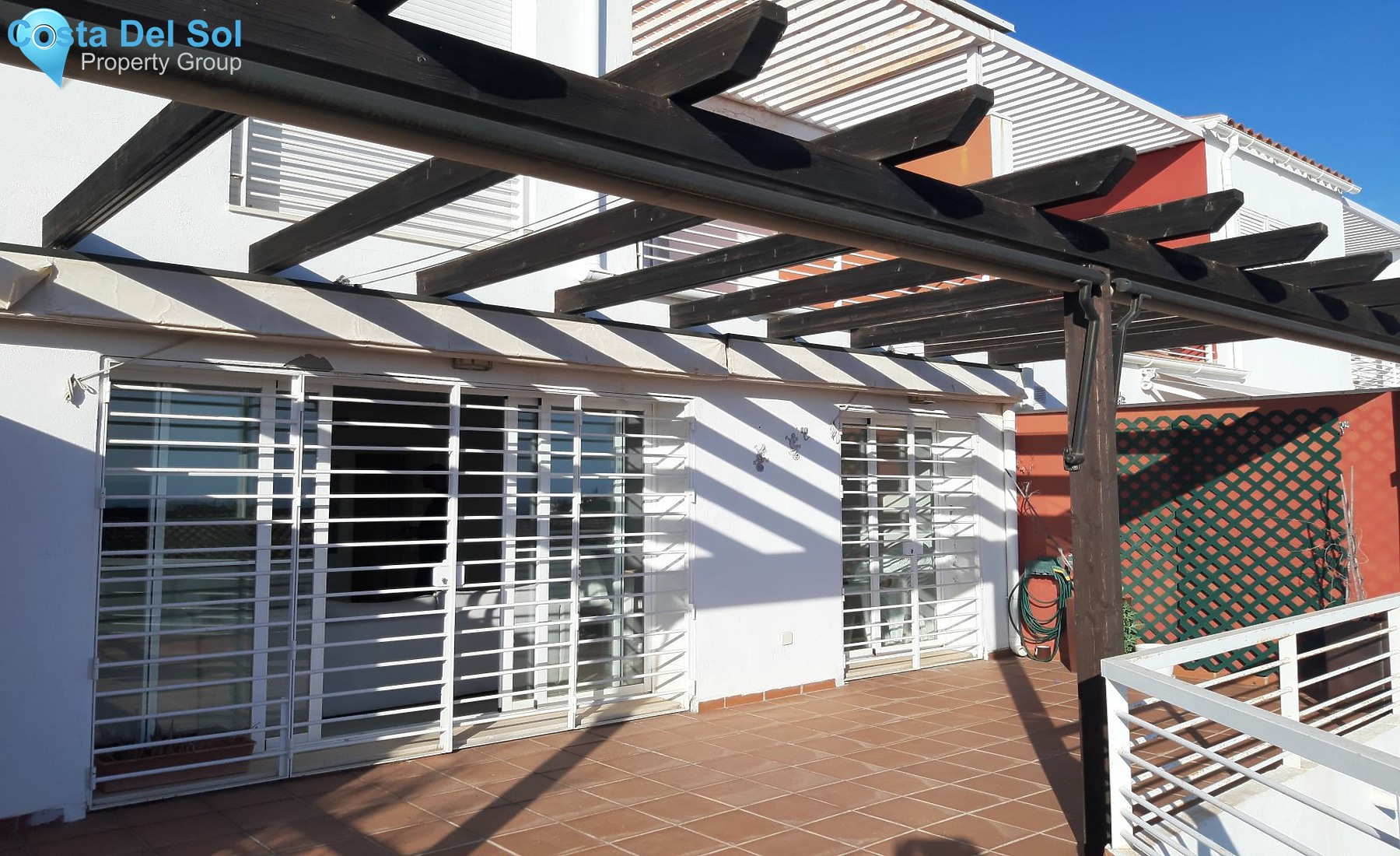 Semi-Detached House in Limonar-1179026