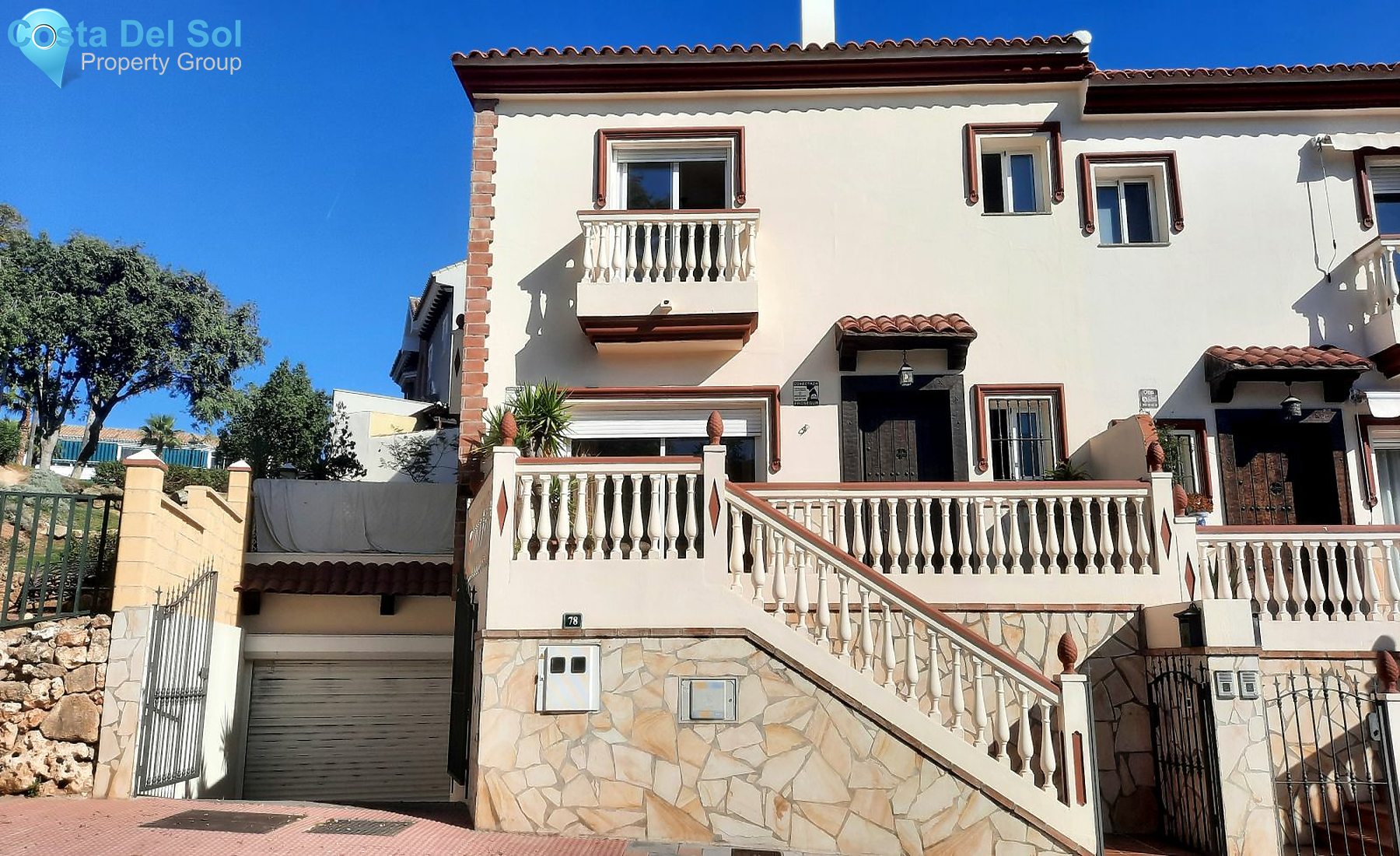 Semi-Detached House in Los Pacos