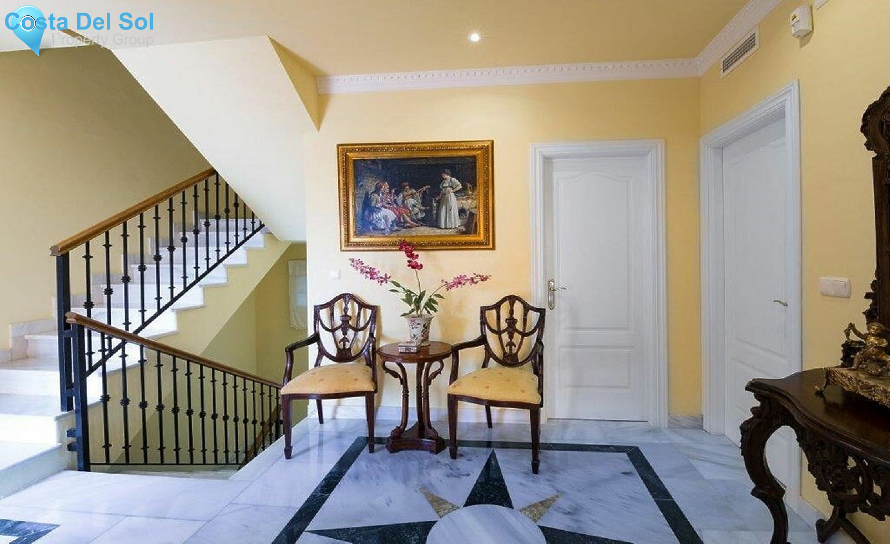 Semi-Detached House in Marbella-1197373