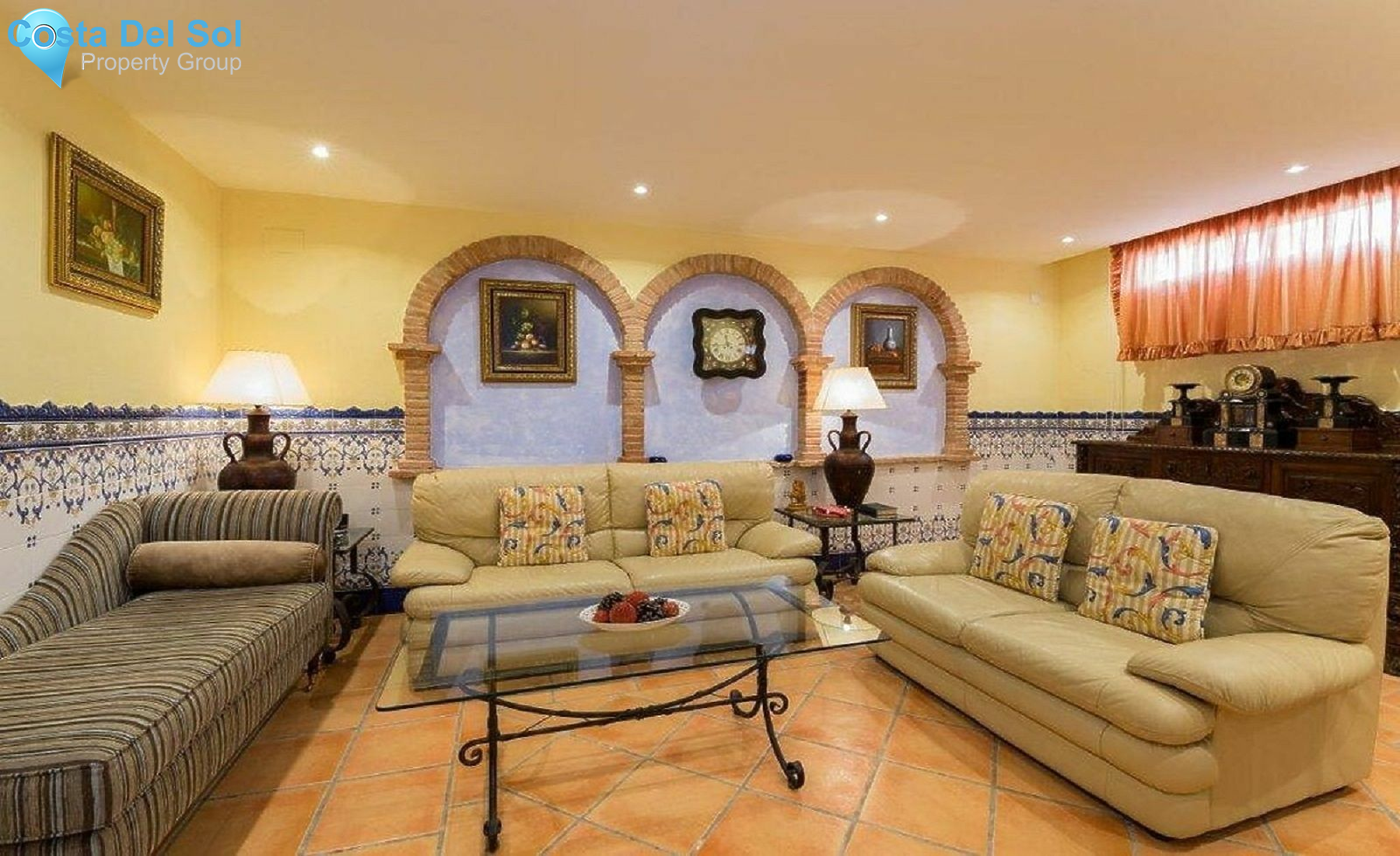 Semi-Detached House in Marbella-1197380