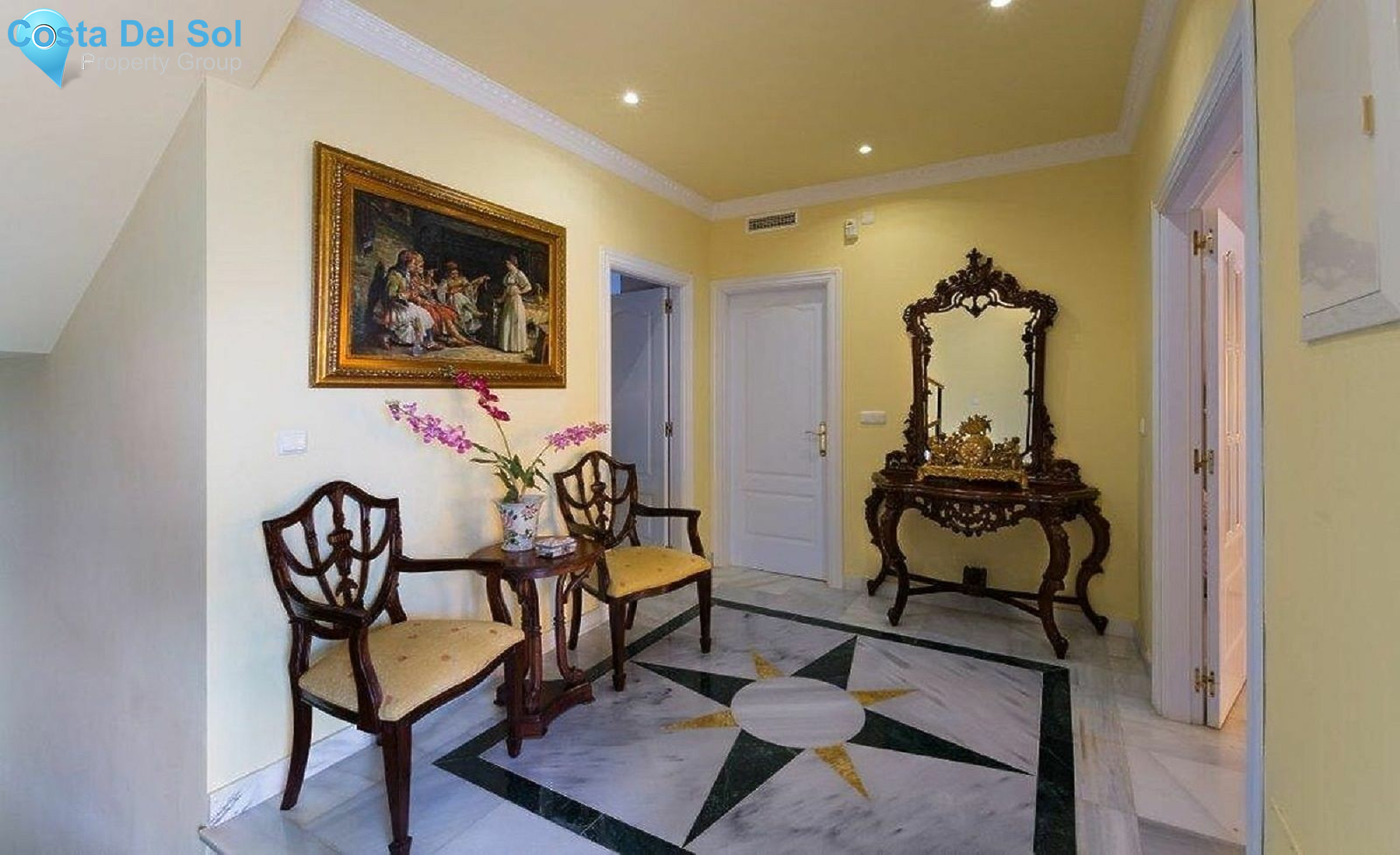 Semi-Detached House in Marbella-1197363