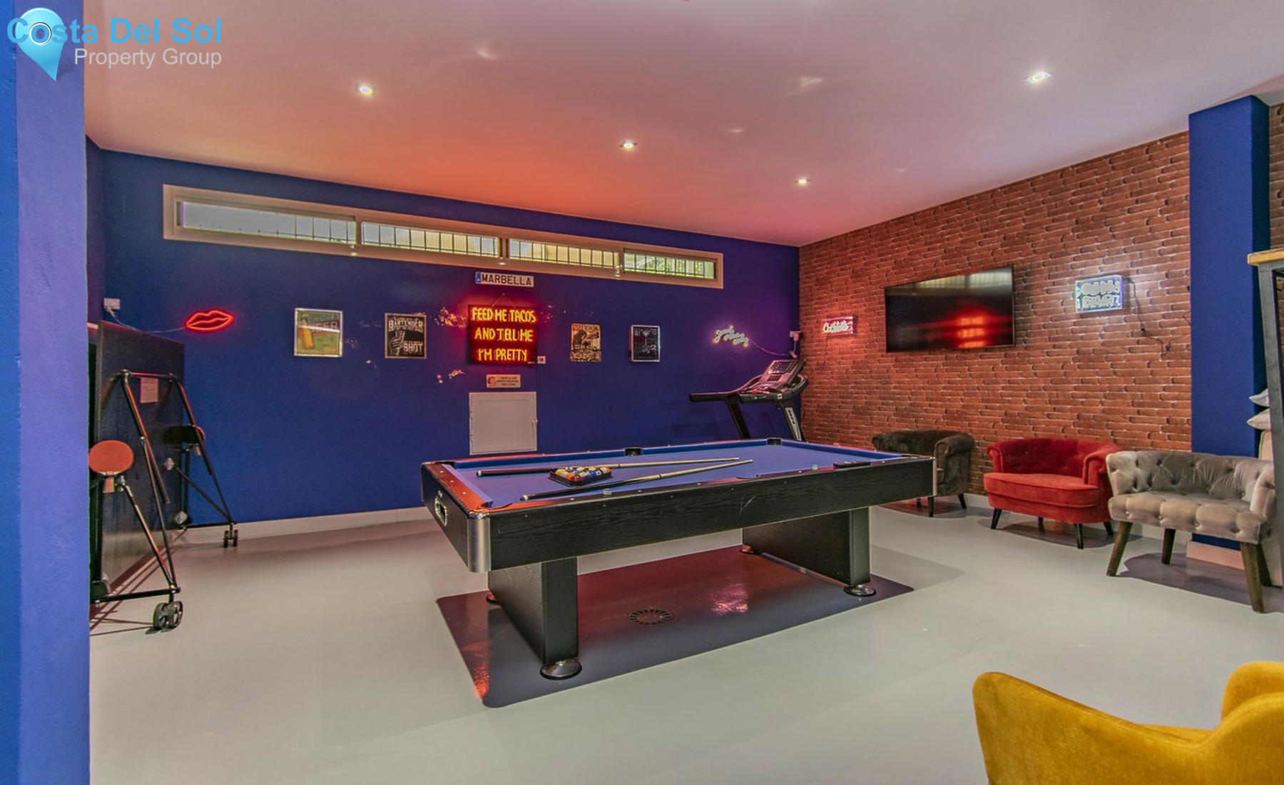 Semi-Detached House in Nueva Andalucía-1254622