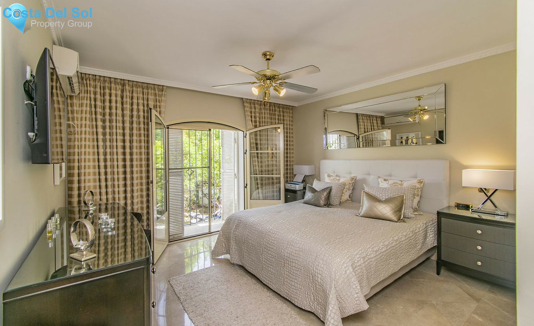 Semi-Detached House in Nueva Andalucía-1254627