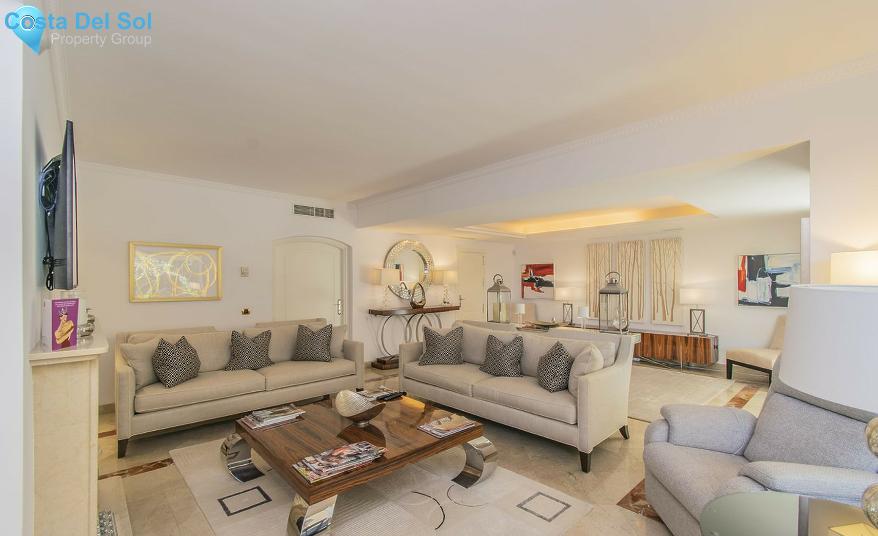 Semi-Detached House in Nueva Andalucía-1521665