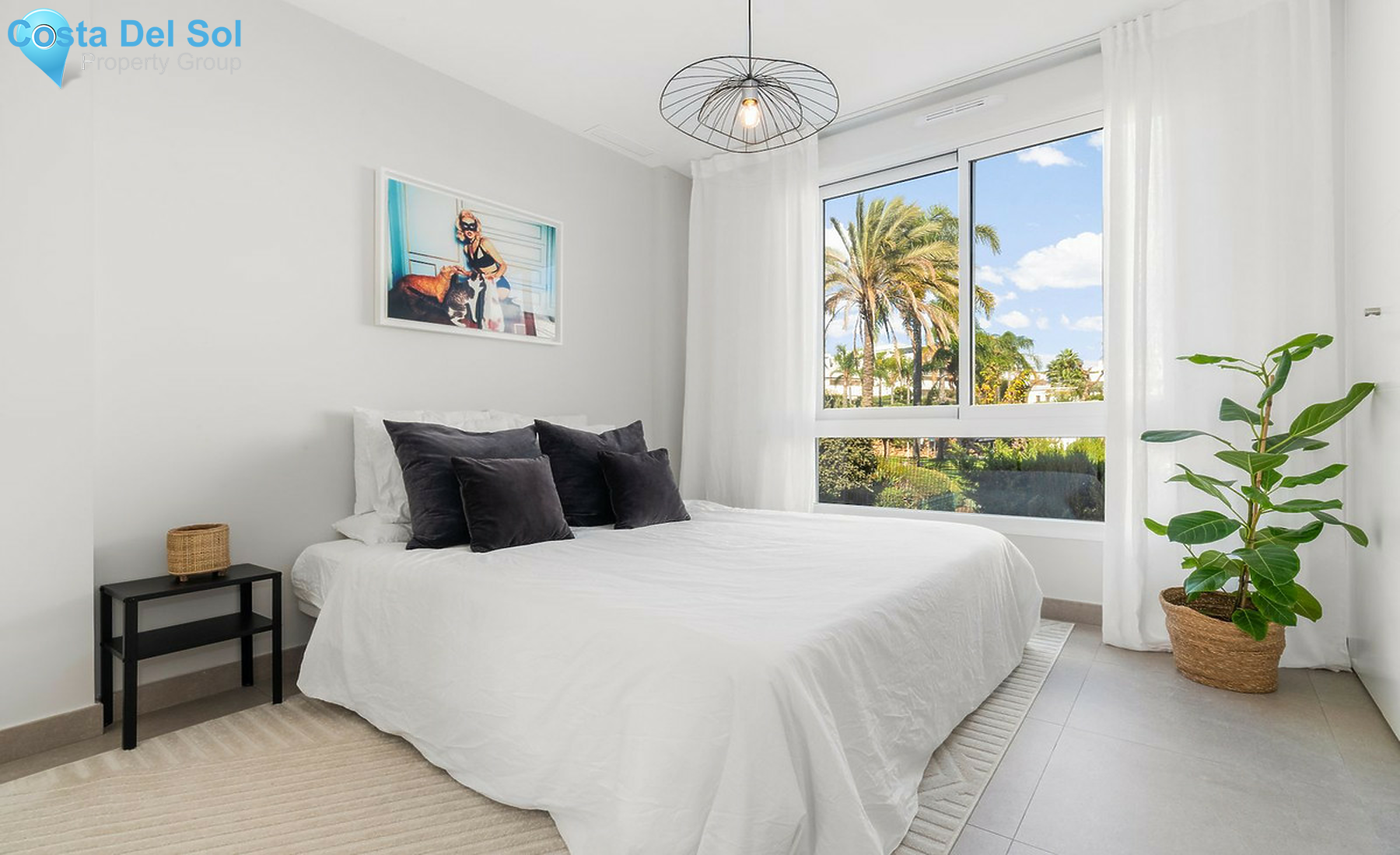 Semi-Detached House in Nueva Andalucía-1537255