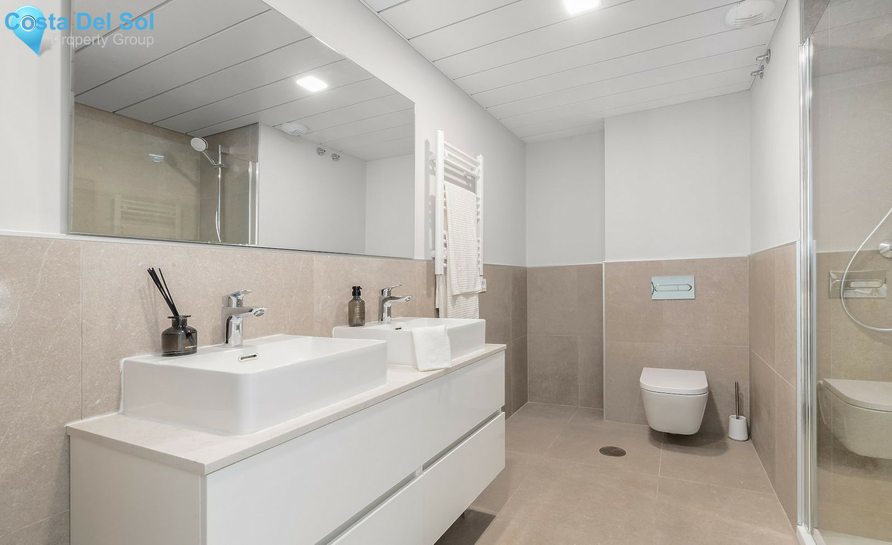 Semi-Detached House in Nueva Andalucía-1537256