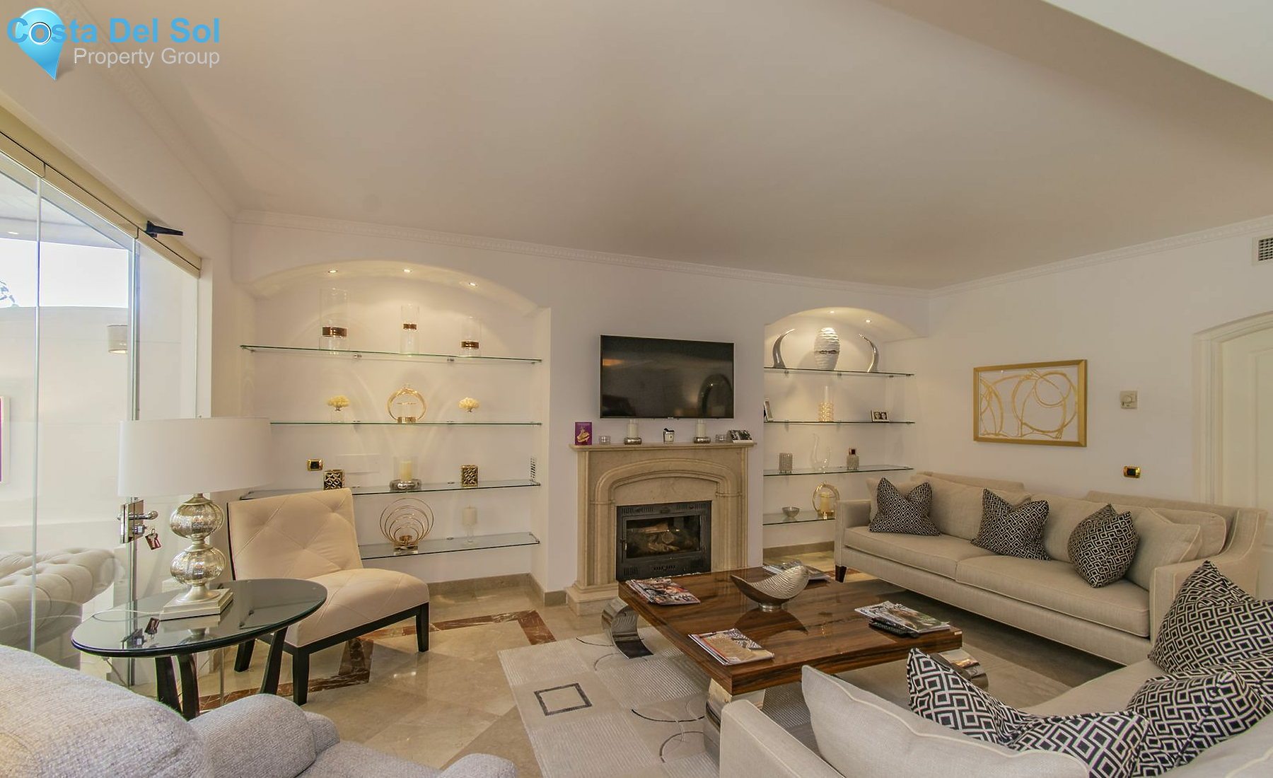 Semi-Detached House in Nueva Andalucía-1153360