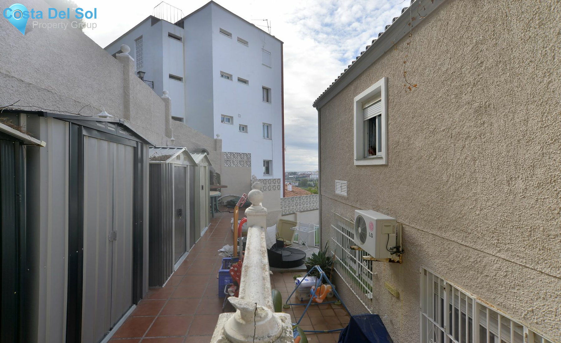 Semi-Detached House in Nueva Andalucía-1166718