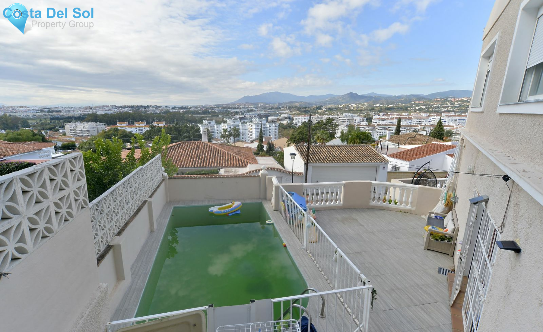 Semi-Detached House in Nueva Andalucía-1166702