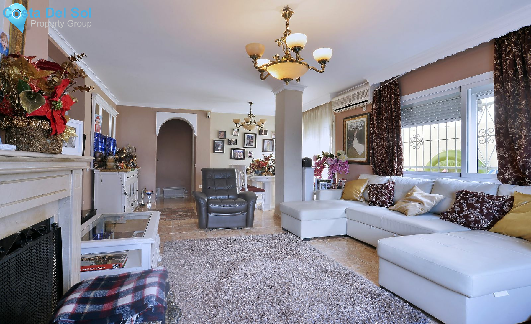 Semi-Detached House in Nueva Andalucía-1166703