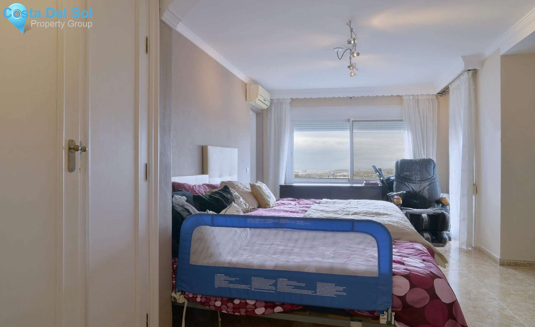 Semi-Detached House in Nueva Andalucía-1166708