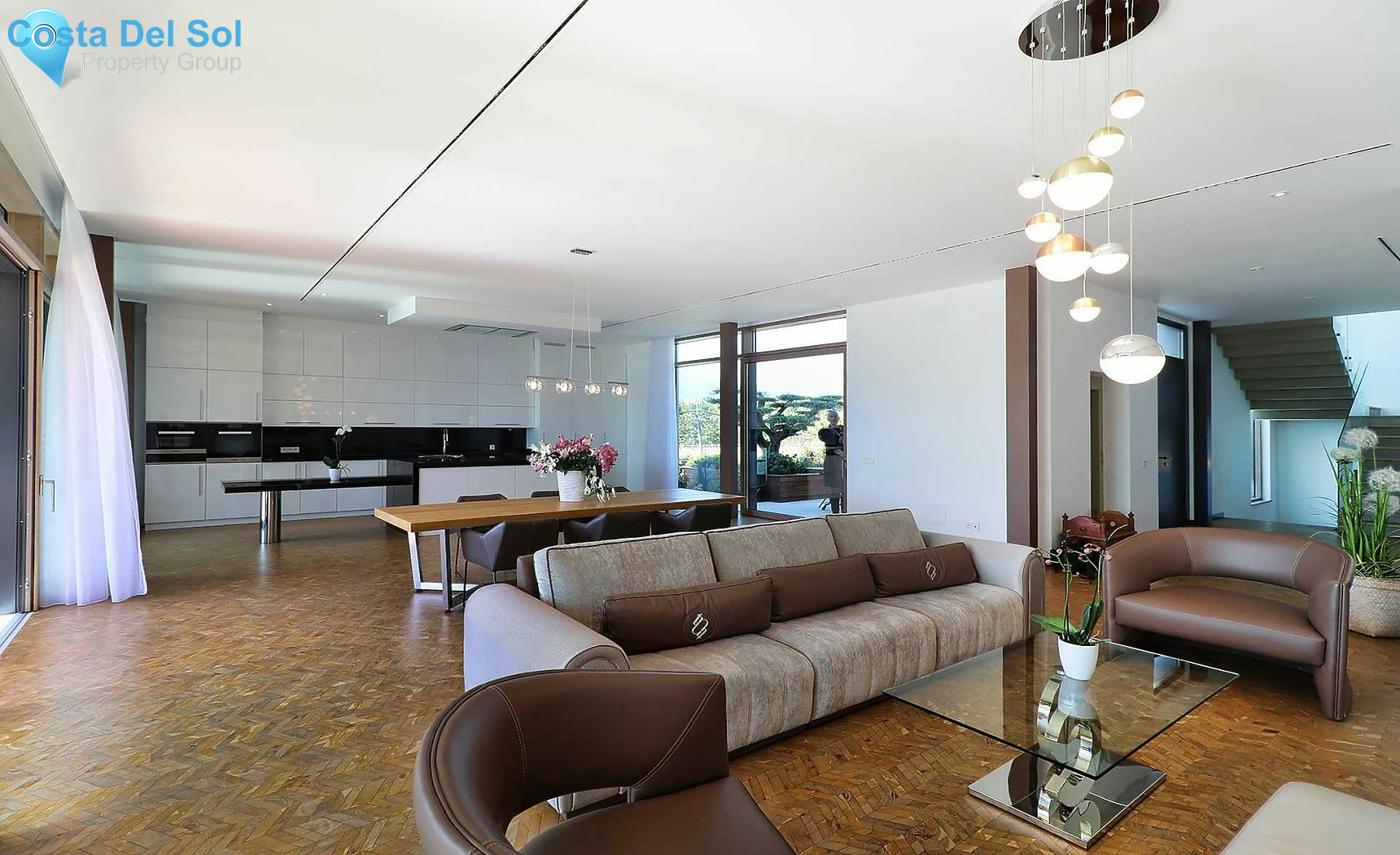 Semi-Detached House in Nueva Andalucía-1432605