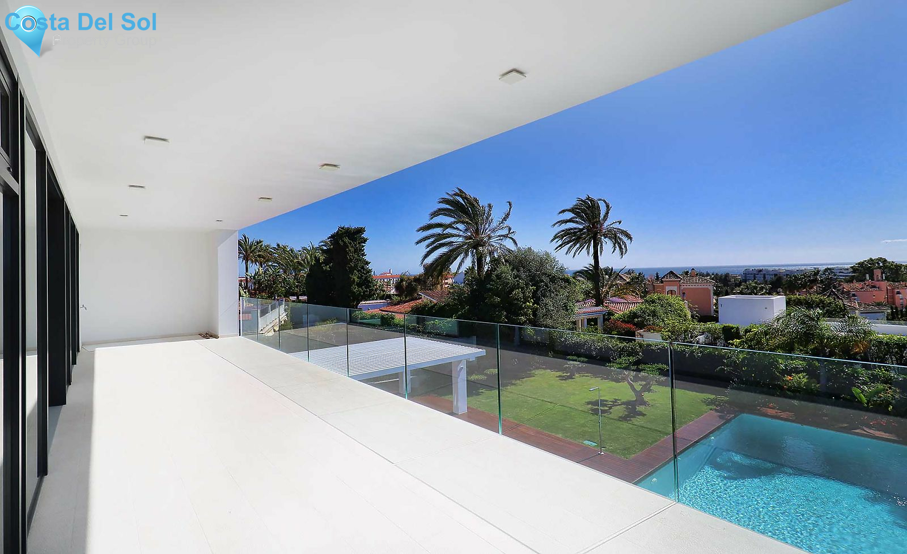 Semi-Detached House in Nueva Andalucía-1432598